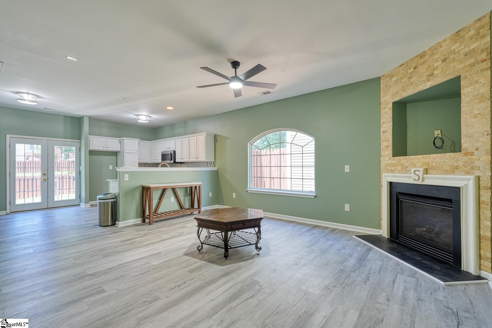 205 Whaleback Drive Simpsonville, SC 29681