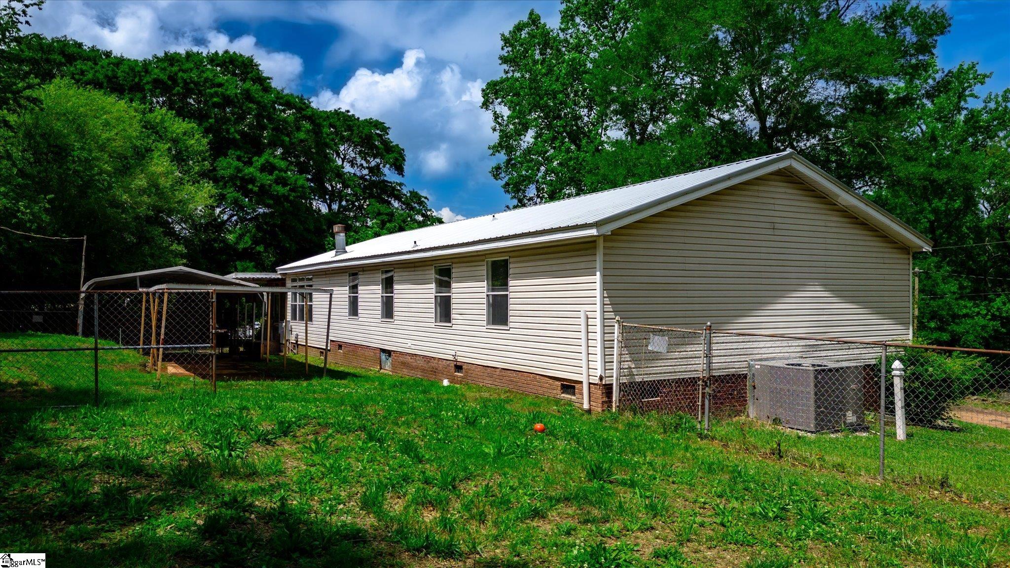 315 Calina Heights Spartanburg, SC 29651