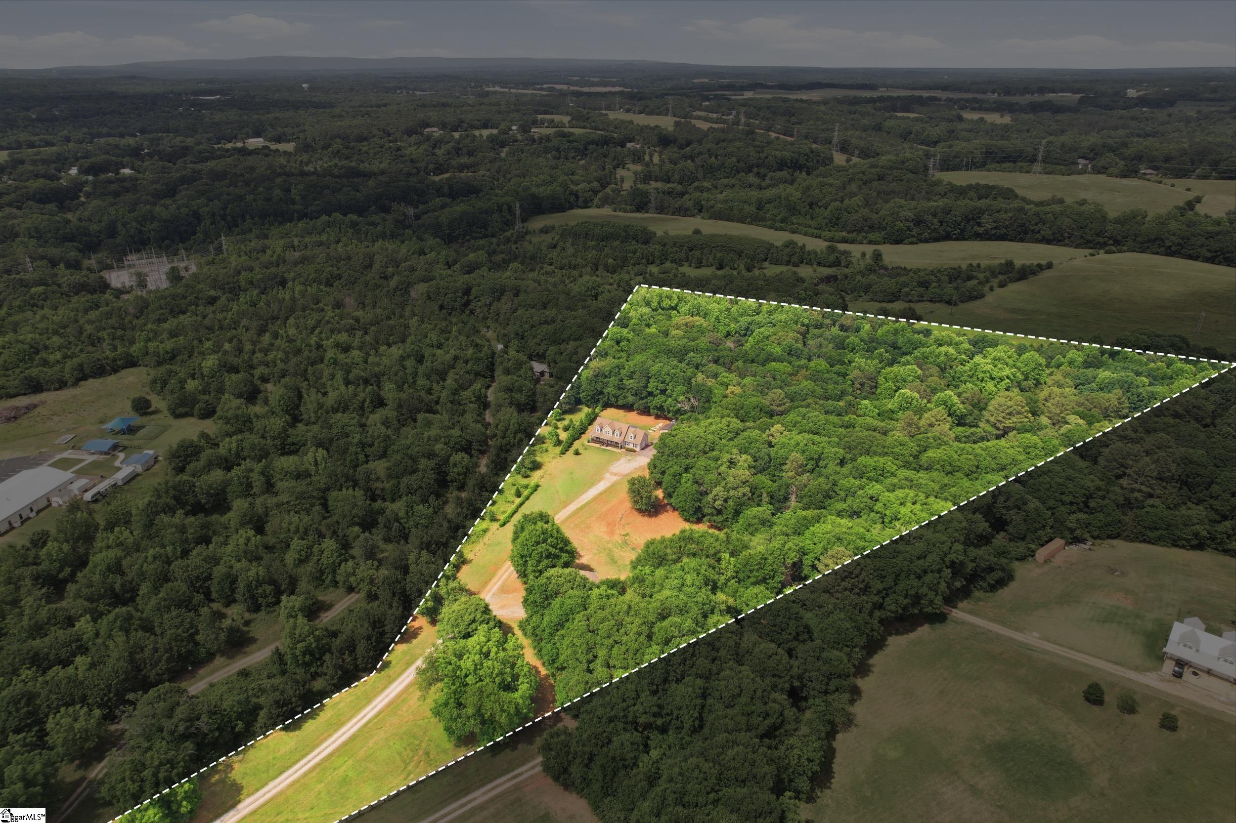 270 Circle Drive Pendelton, SC 29670