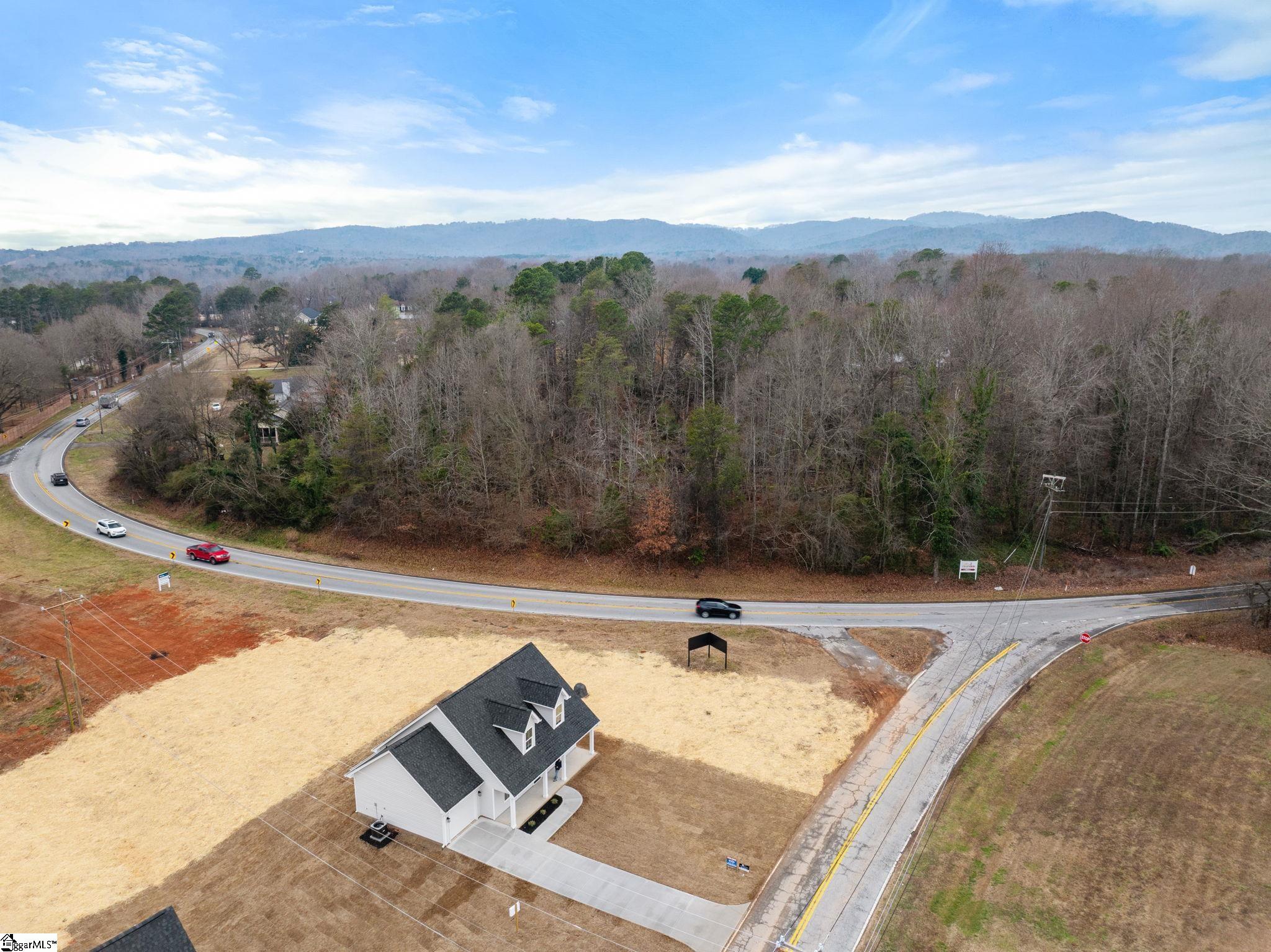1859 Reid School Road Taylors, SC 29687