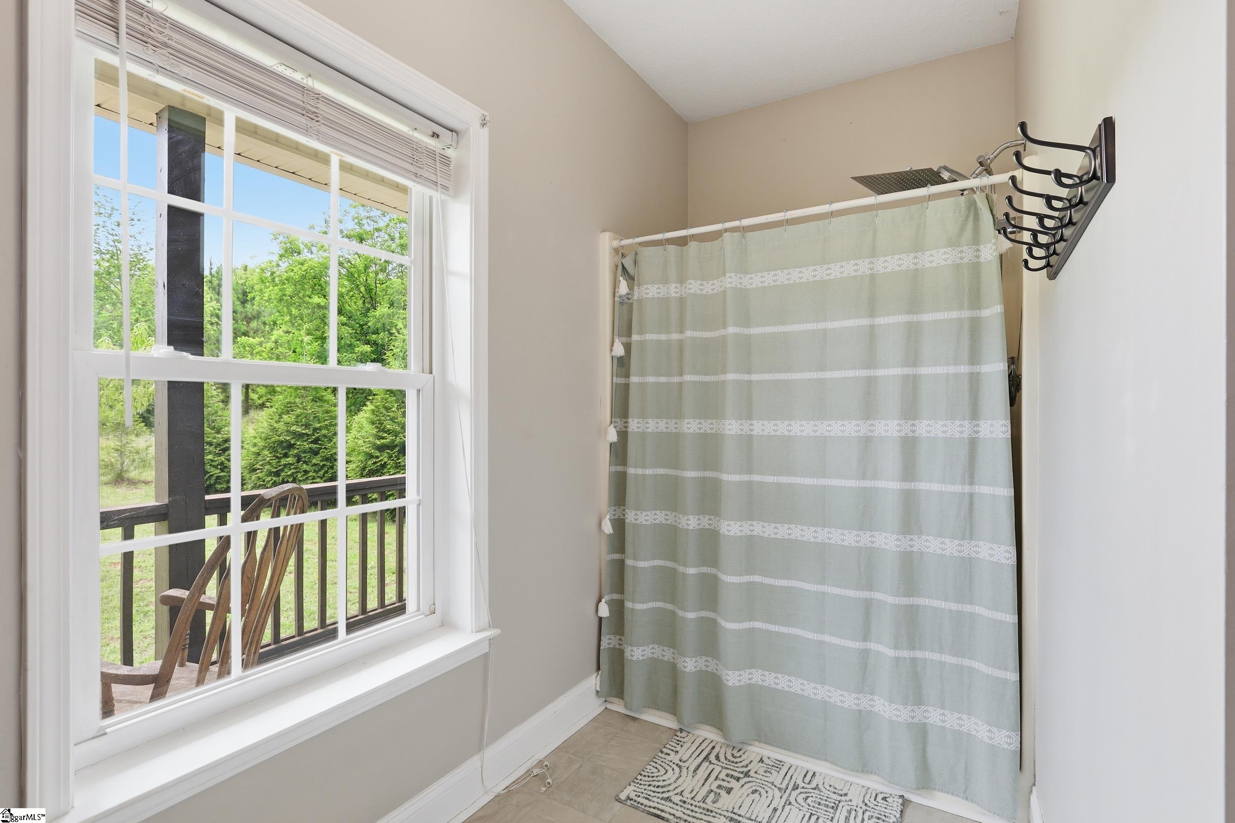 274 Circle Drive Pendelton, SC 29670
