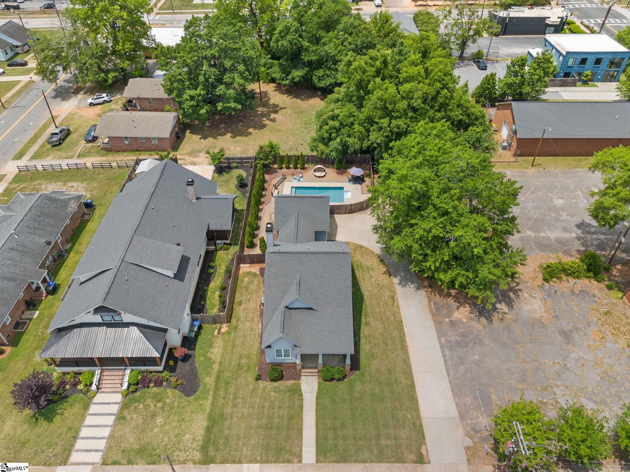 12 S Memminger Street Greenville, SC 29601