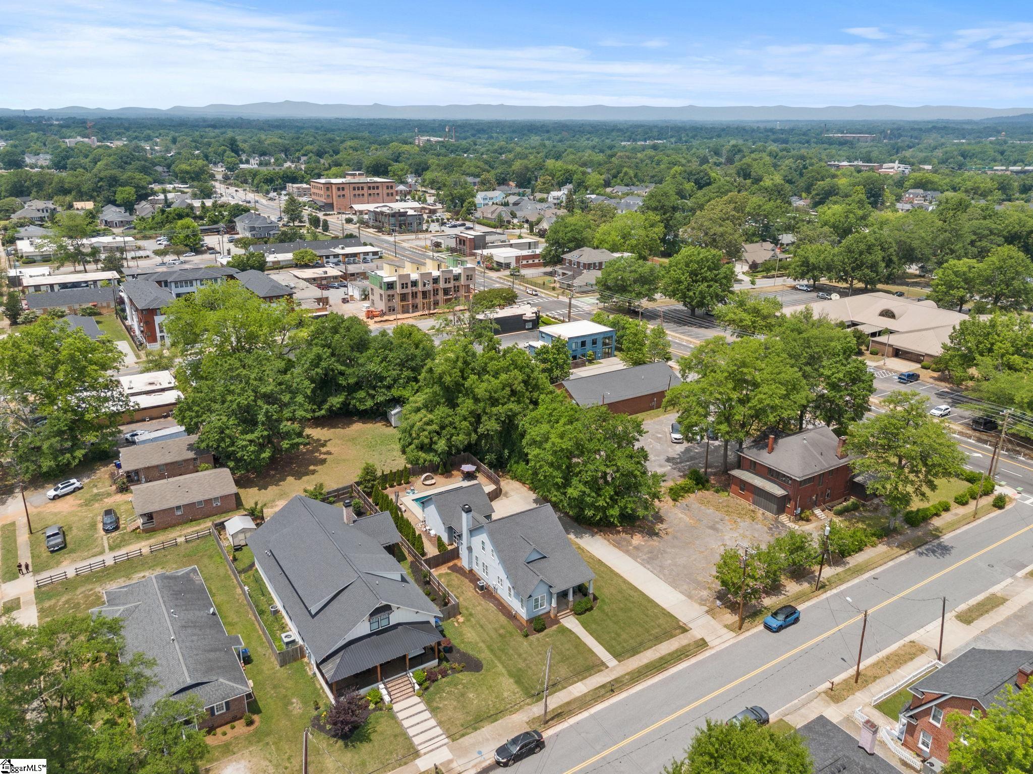 12 S Memminger Street Greenville, SC 29601