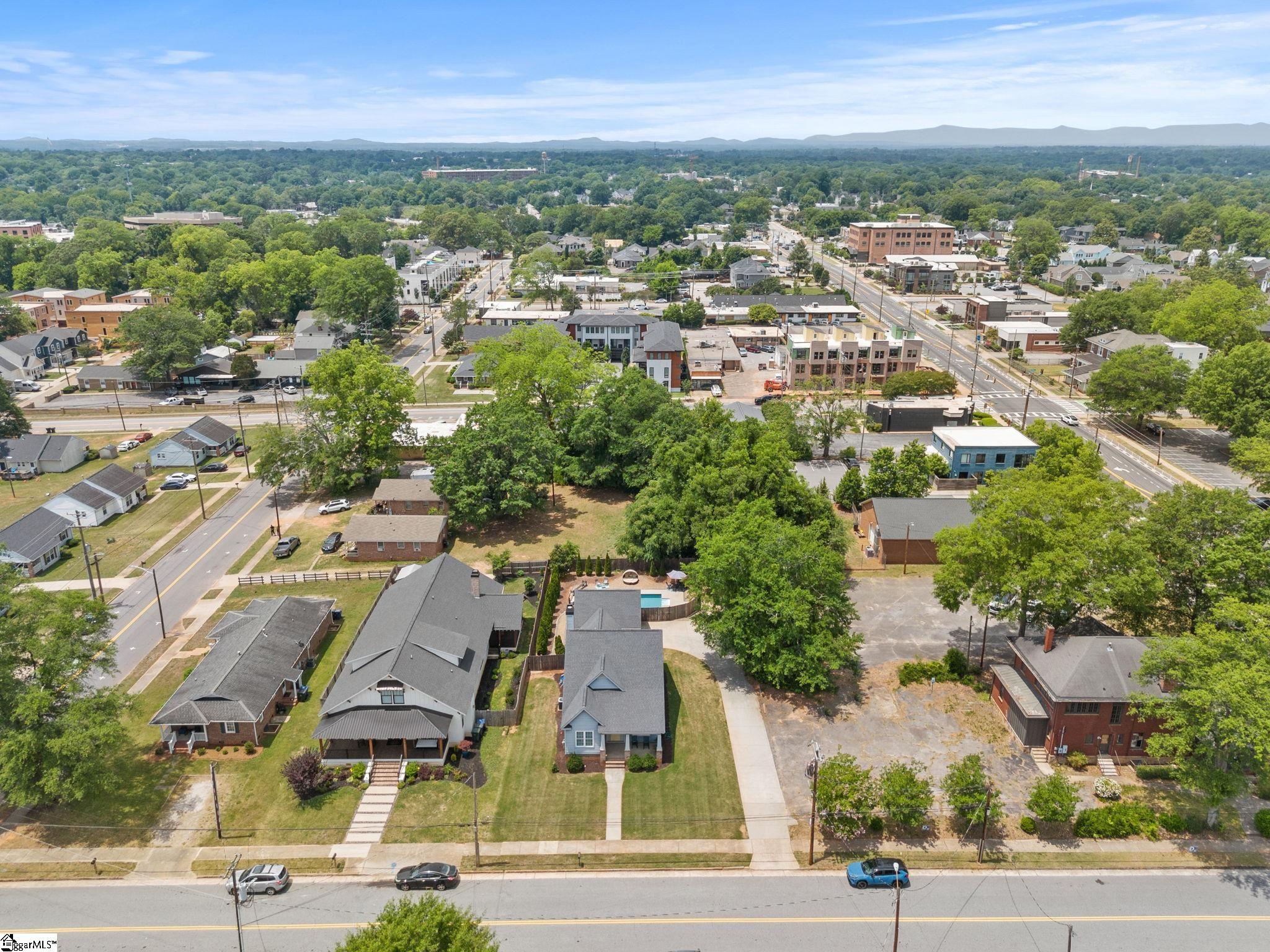 12 S Memminger Street Greenville, SC 29601