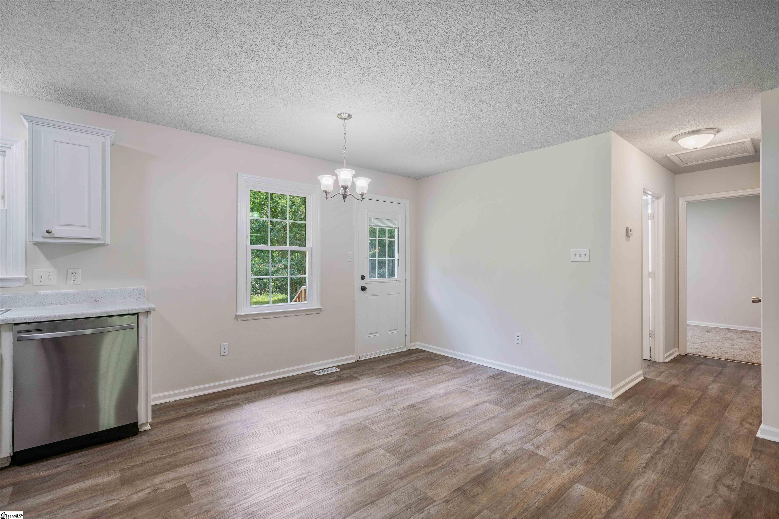102 Pyle Court Spartanburg, SC 29306