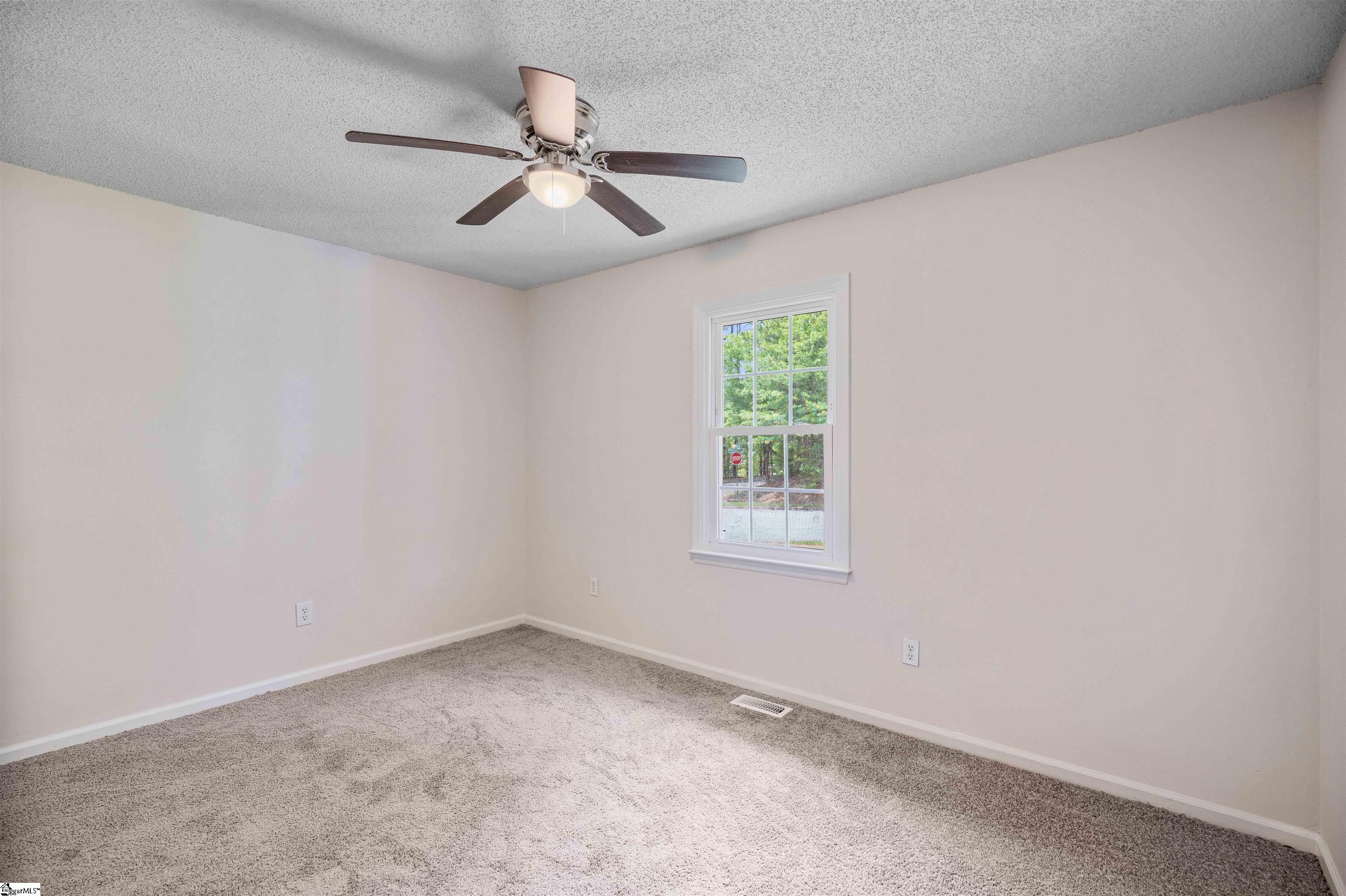102 Pyle Court Spartanburg, SC 29306