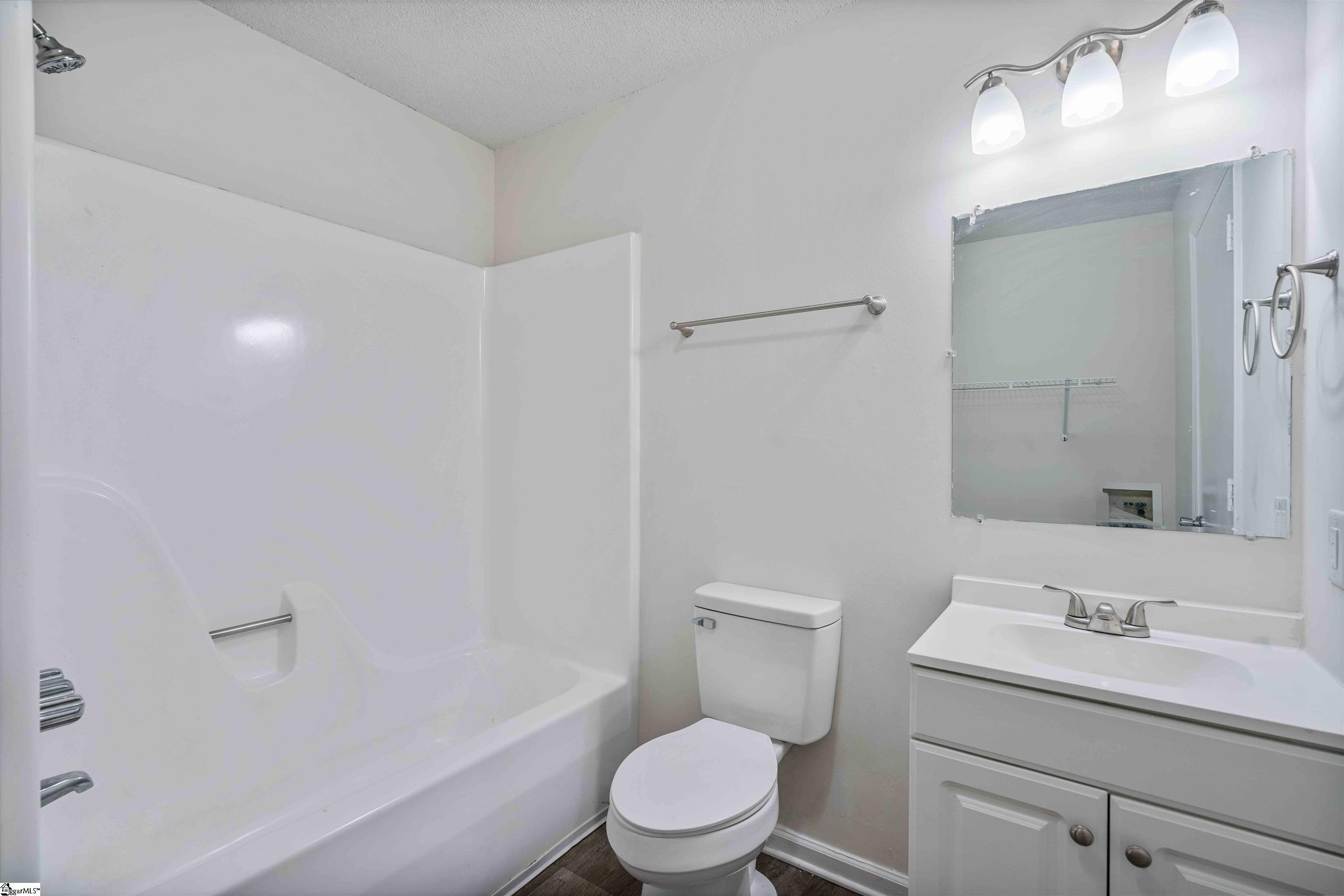 102 Pyle Court Spartanburg, SC 29306