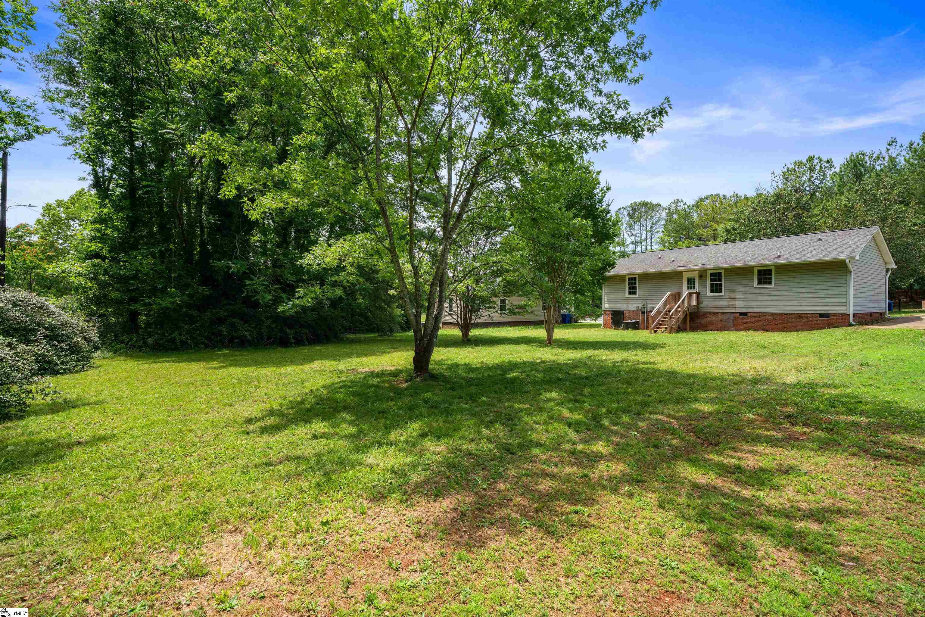 102 Pyle Court Spartanburg, SC 29306