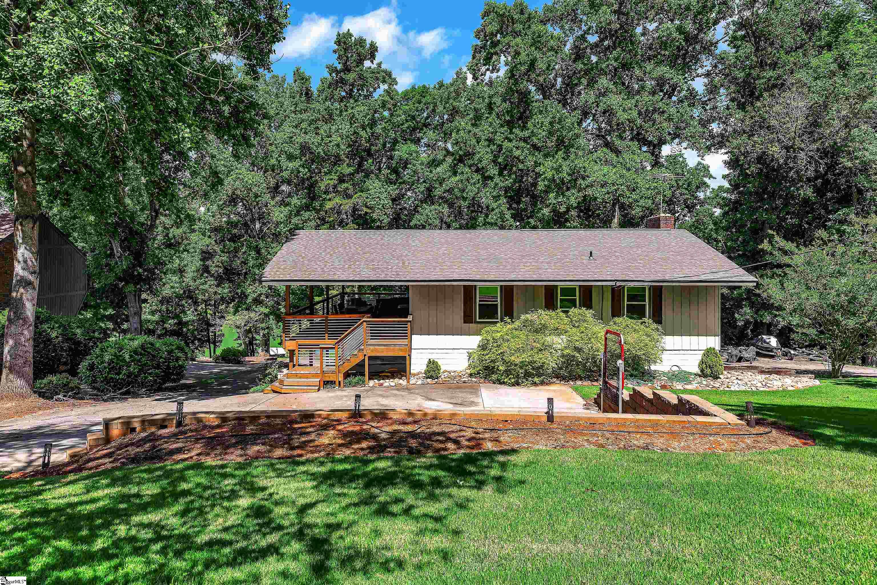 107 J Moore Avenue, Townville SC 29689,Townville,Anderson,Residential