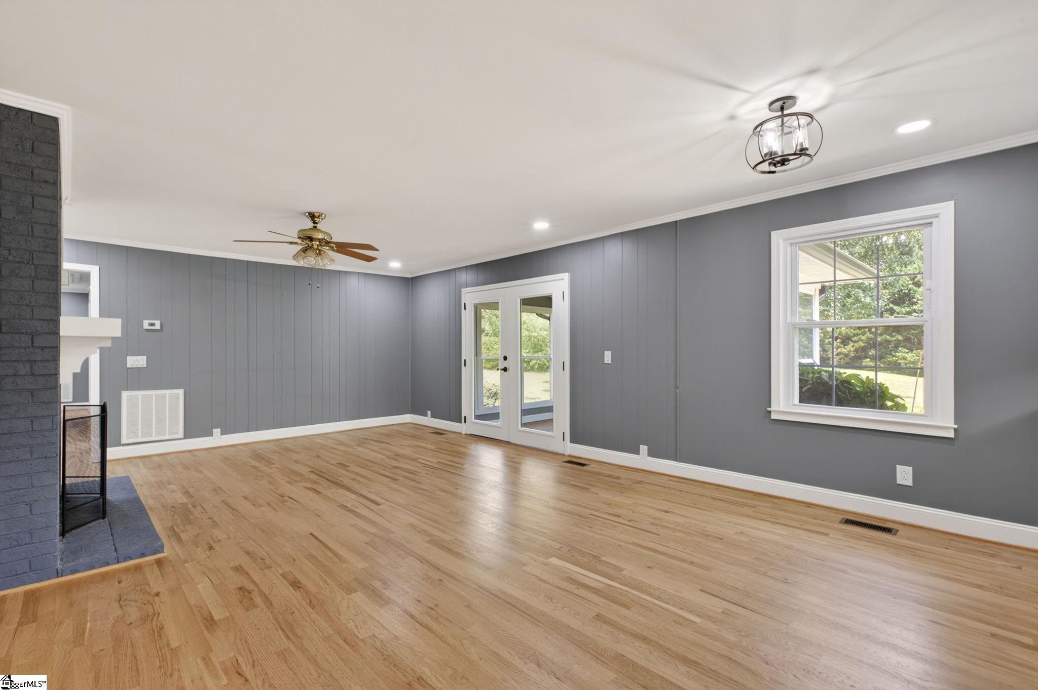 222 Devon Drive Mauldin, SC 29662