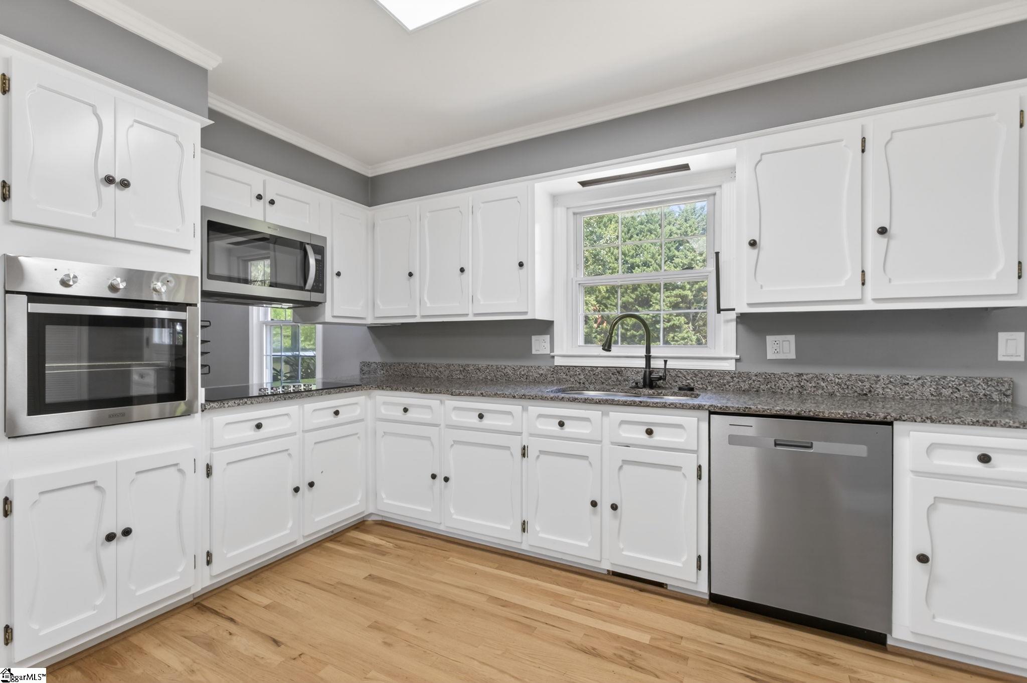 222 Devon Drive Mauldin, SC 29662