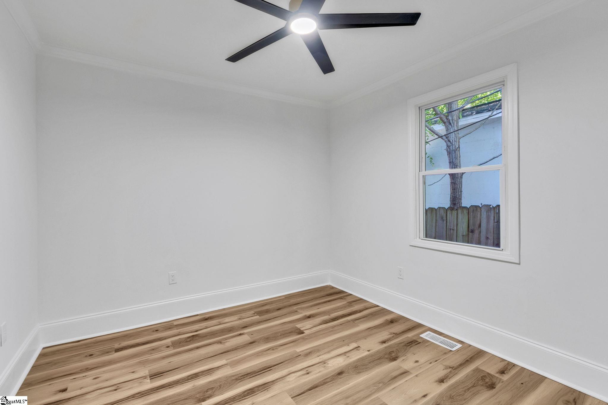7 Hendricks Street Greenville, SC 29607
