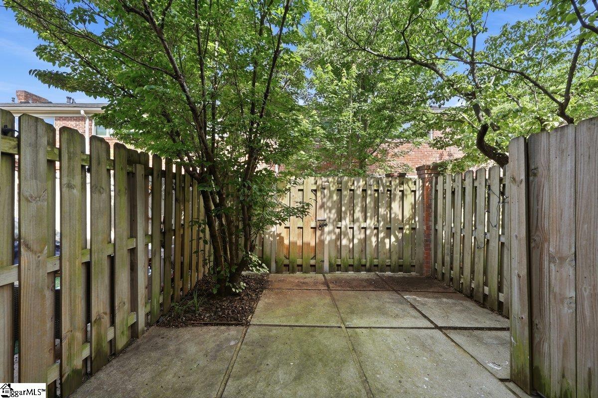 2530 E North Street UNIT Unit 13-E Greenville, SC 29615