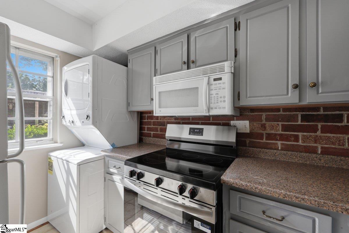 2530 E North Street UNIT Unit 13-E Greenville, SC 29615