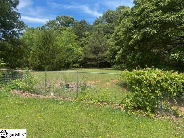 213 Destiny Drive Gray Court, SC 29645
