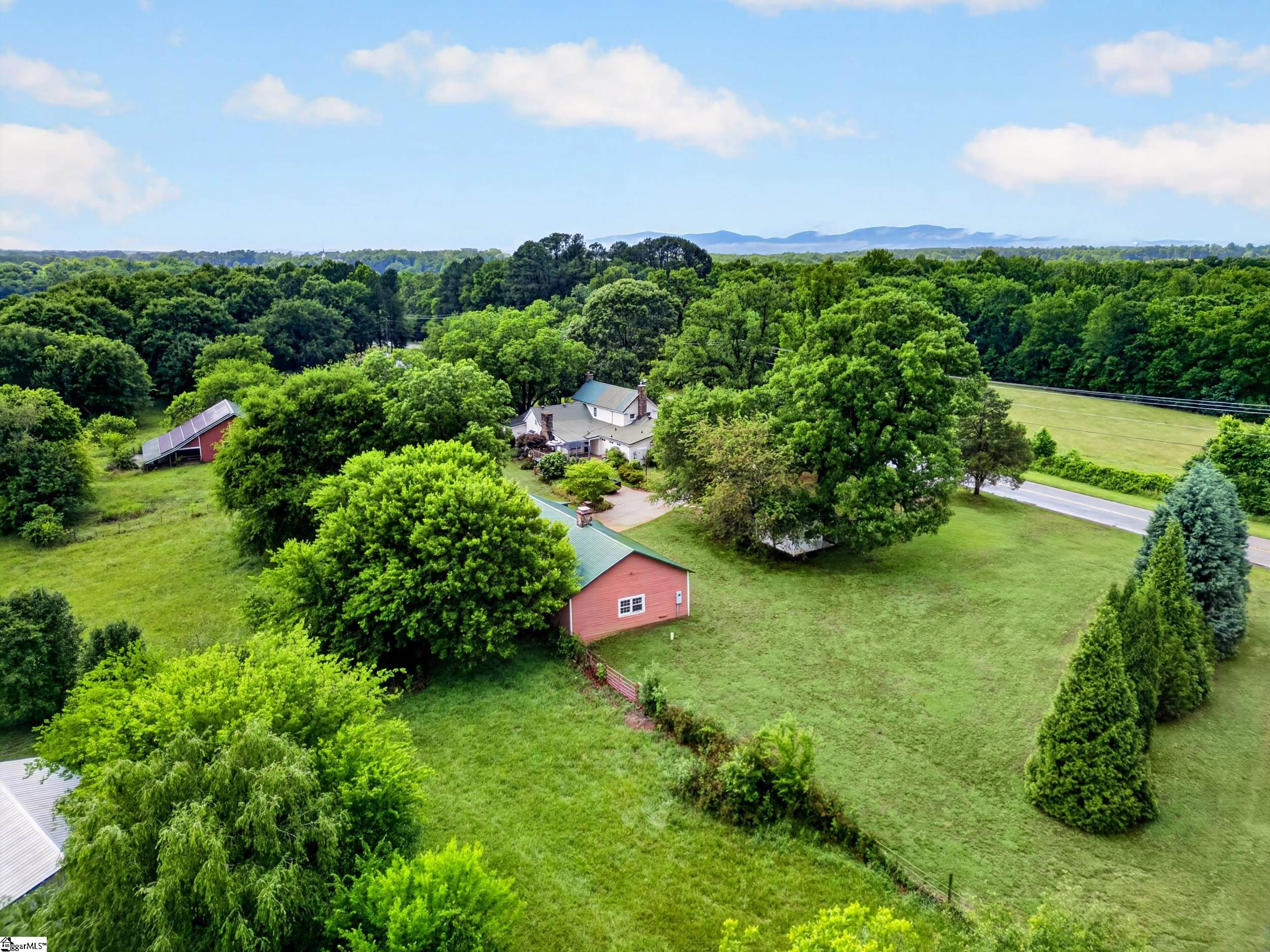 2471 Holly Springs Road Inman, SC 29349