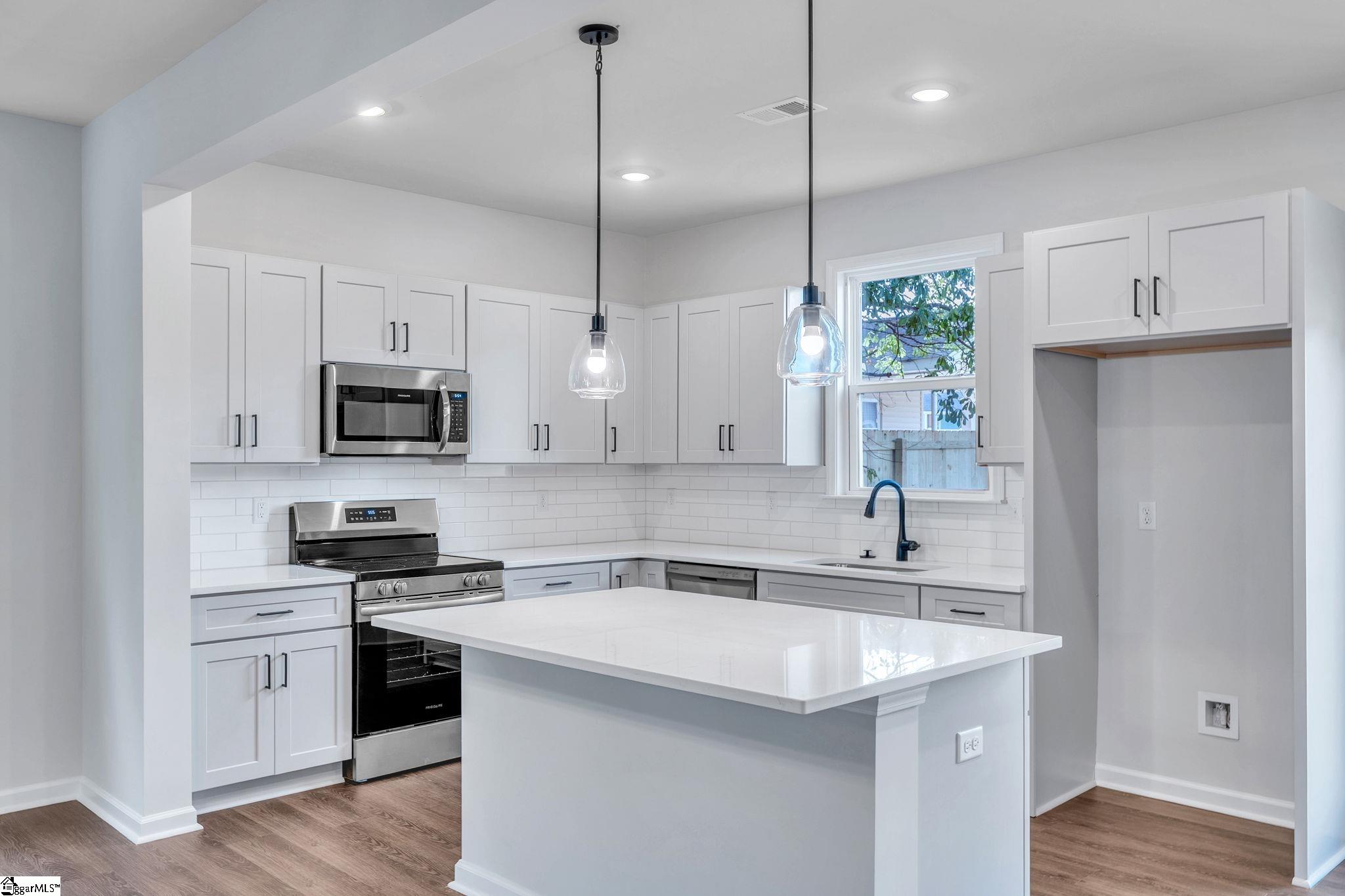 7 Power Street Greenville, SC 29611