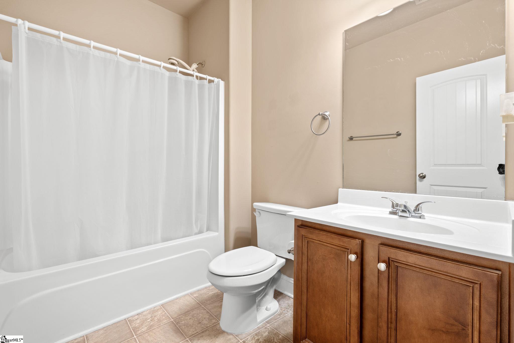 432 Woodbark Court Mauldin, SC 29662