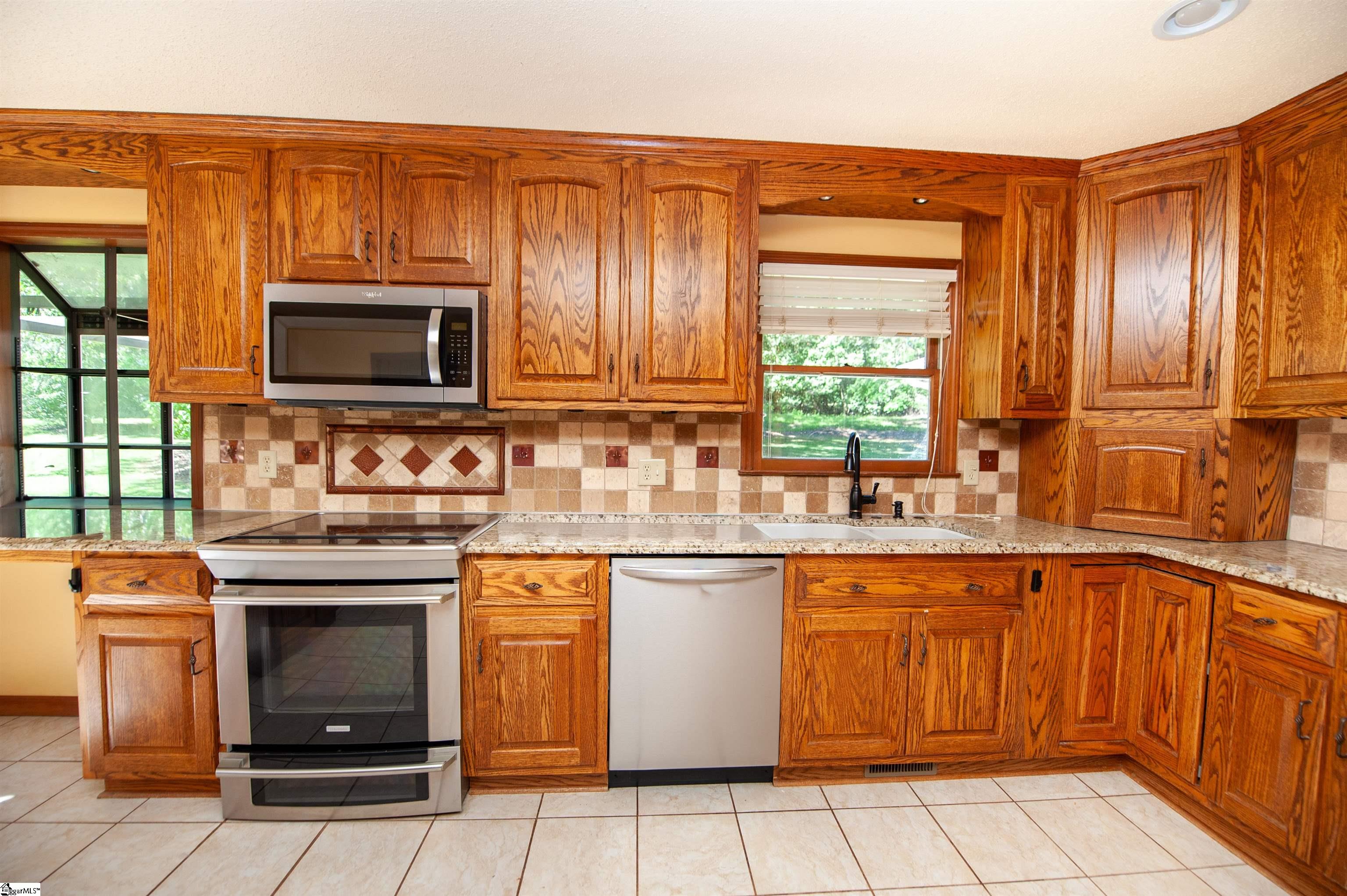 100 Shenandoah Drive Spartanburg, SC 29301