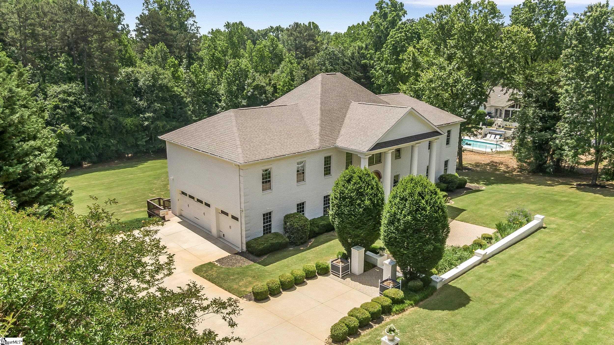 12 Woodvalley Court Greenville, SC 29617