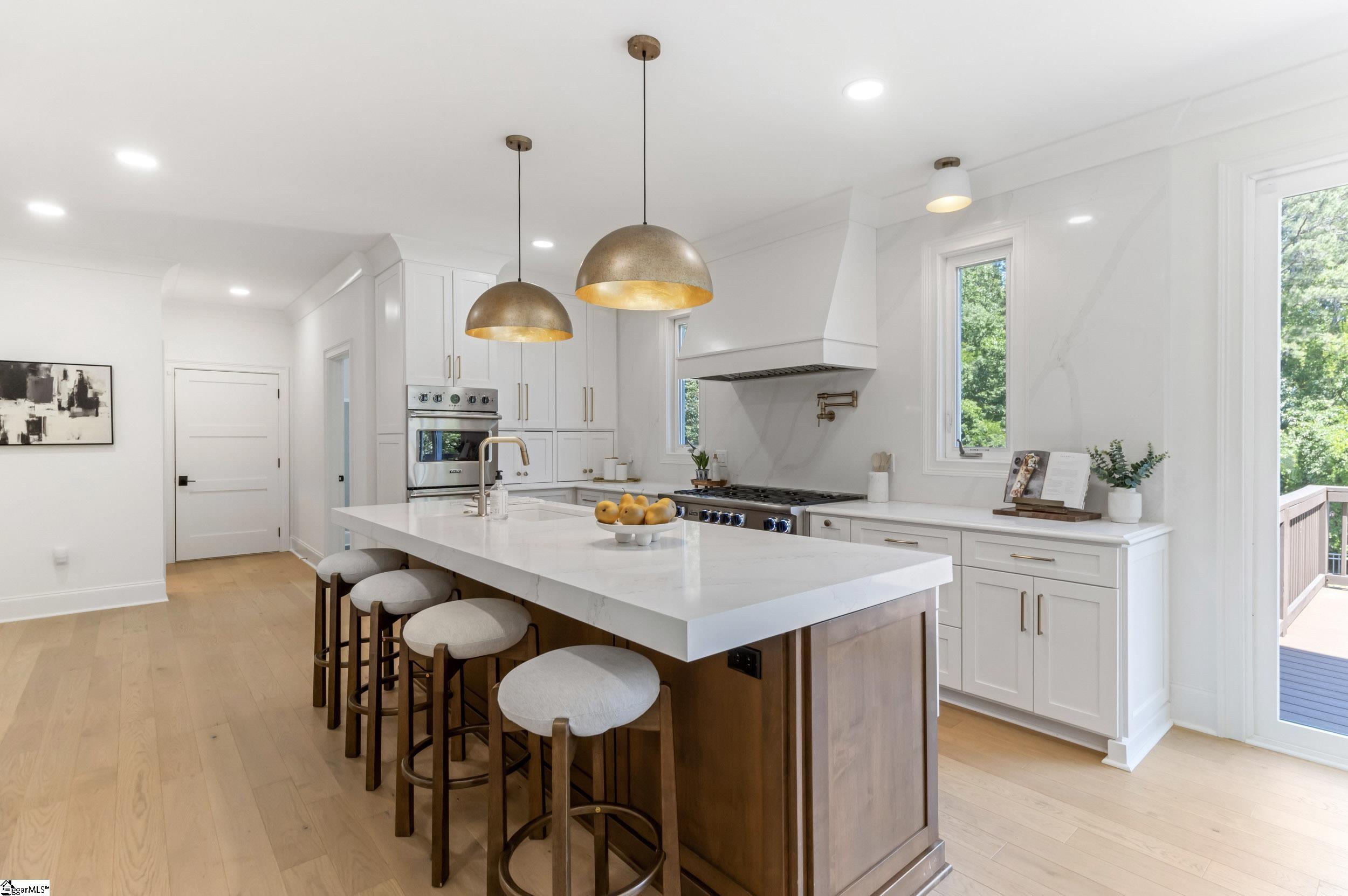 12 Woodvalley Court Greenville, SC 29617