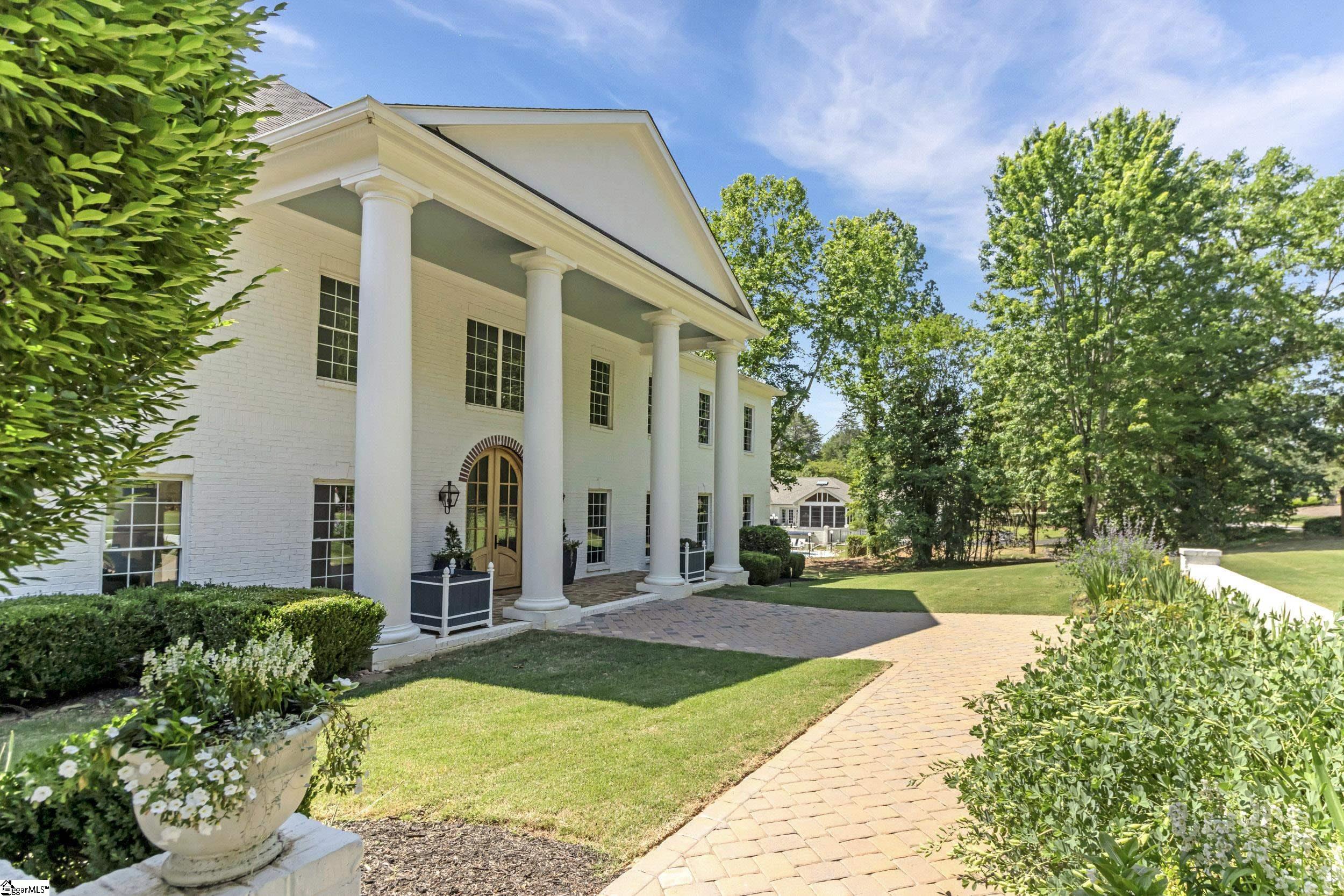 12 Woodvalley Court Greenville, SC 29617