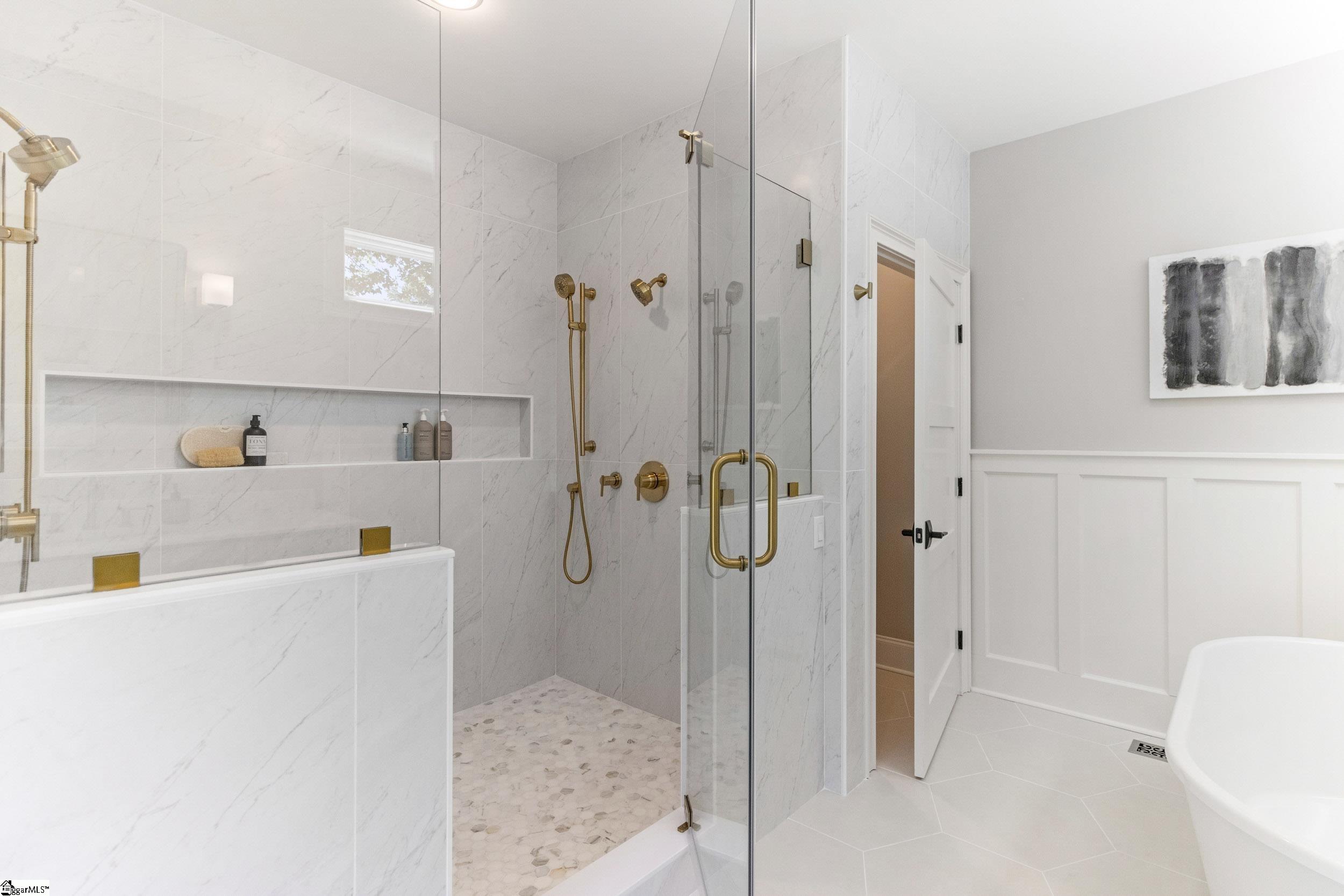 12 Woodvalley Court Greenville, SC 29617