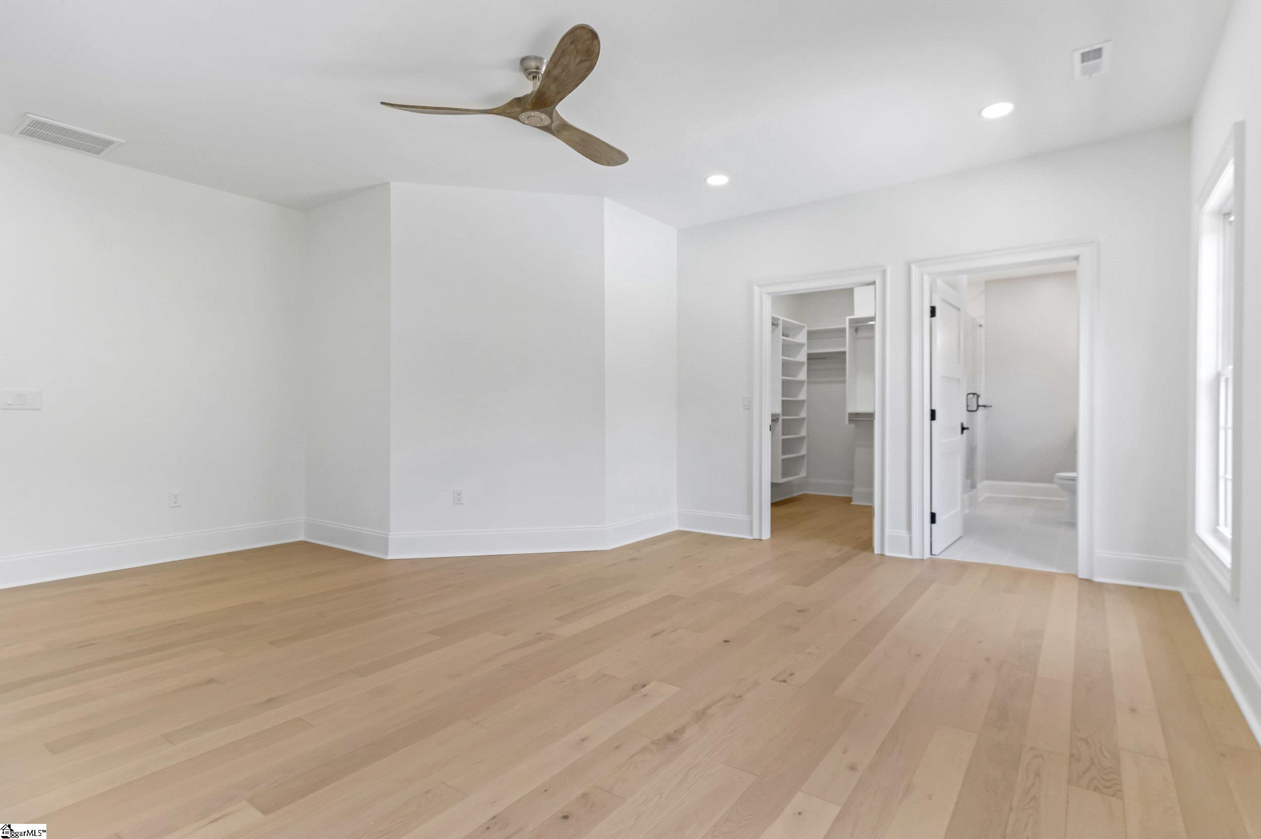 12 Woodvalley Court Greenville, SC 29617