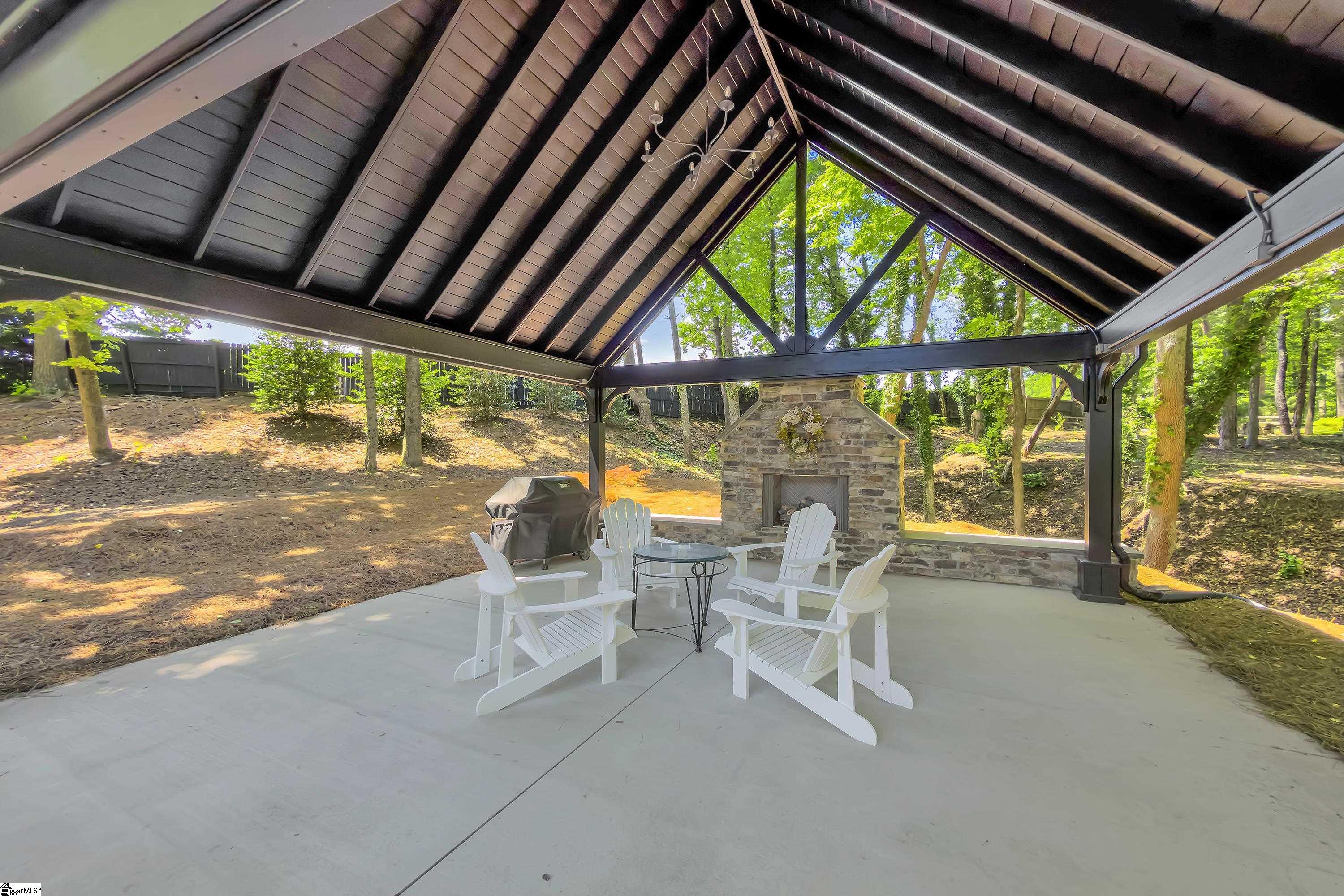 514 Huntington Road Greenville, SC 29615