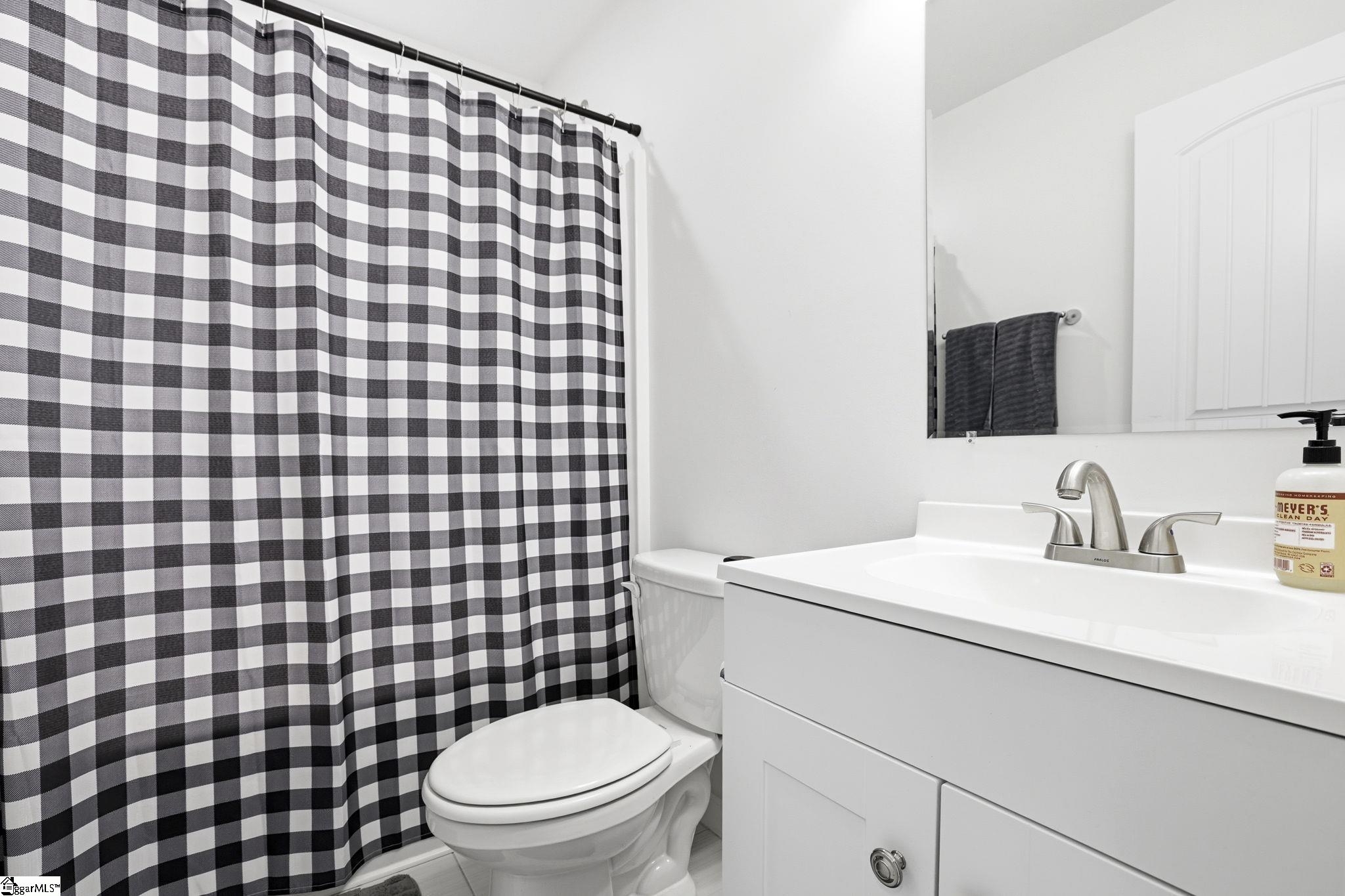 832 Fairwood Drive Woodruff, SC 29388