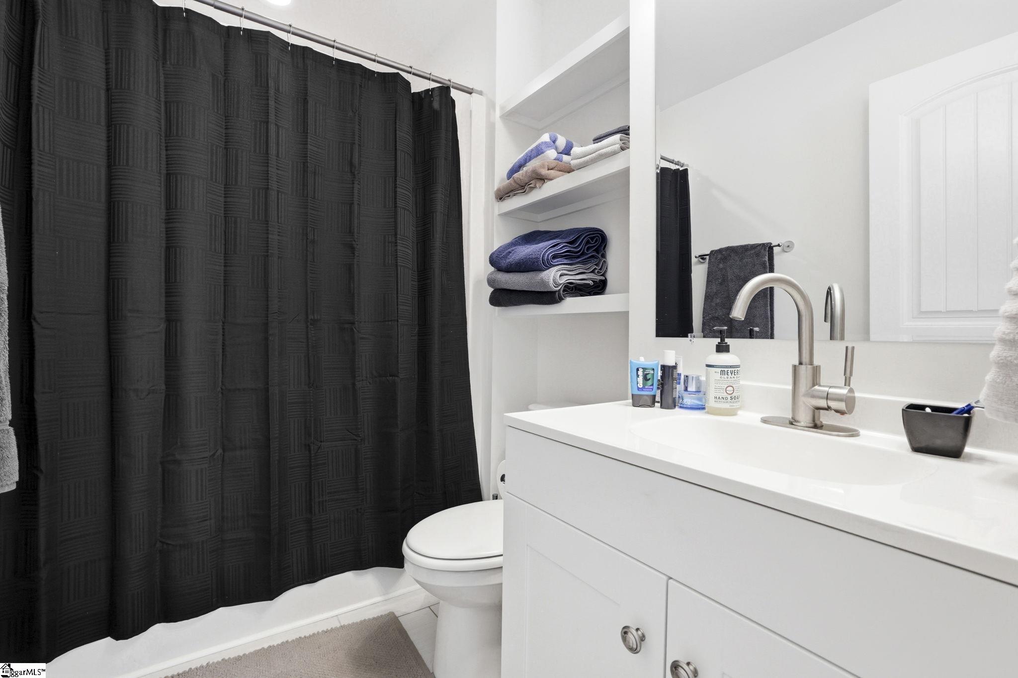 832 Fairwood Drive Woodruff, SC 29388