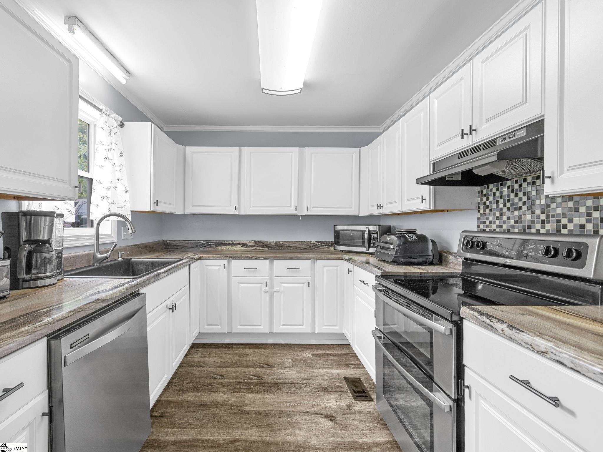 206 Dogwood Court Piedmont, SC 29673