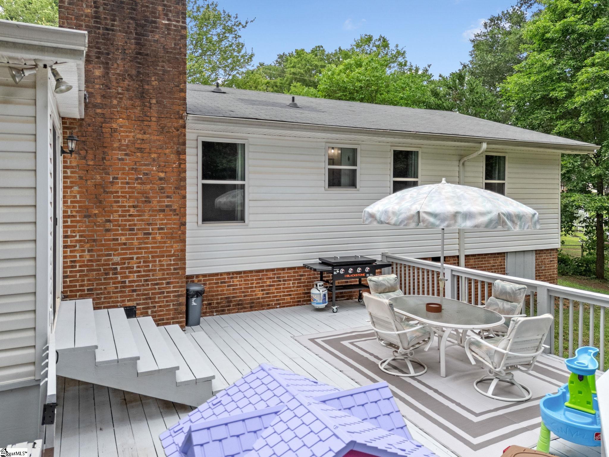 206 Dogwood Court Piedmont, SC 29673