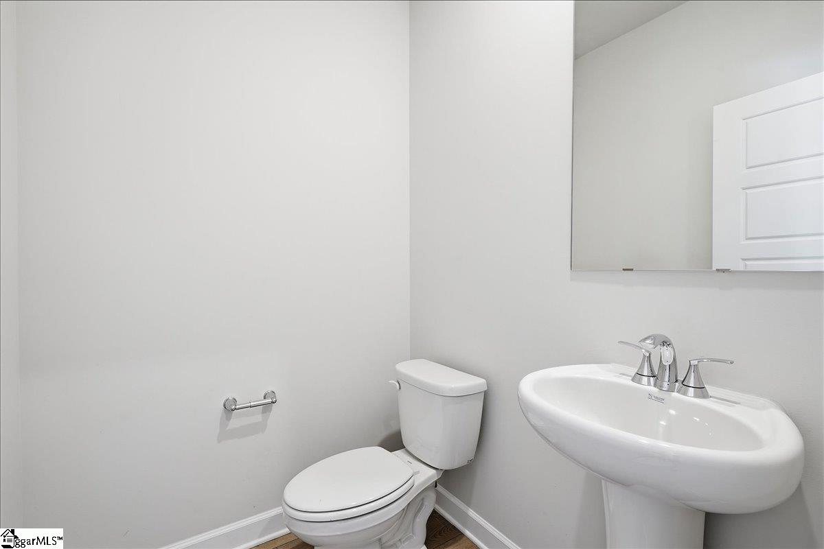 1015 Southwell Drive Anderson, SC 29626