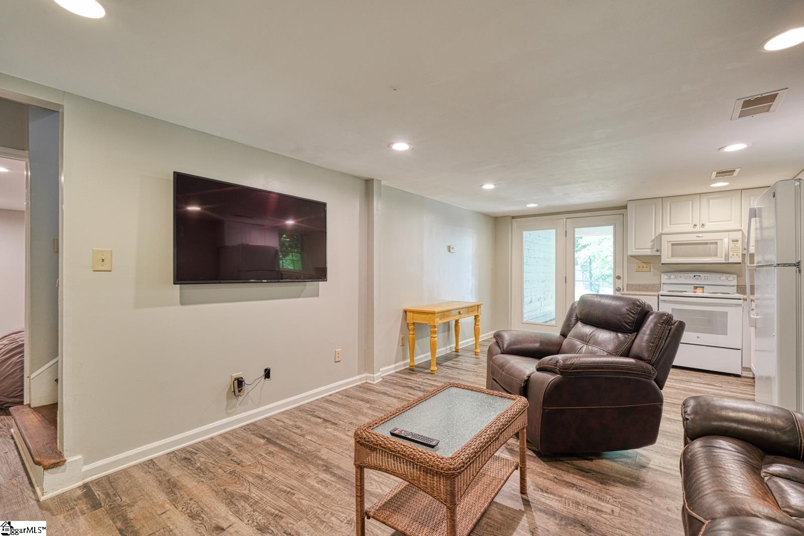 102 Hickory Hollow Drive Inman, SC 29349