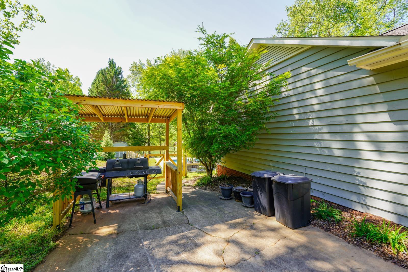 102 Hickory Hollow Drive Inman, SC 29349