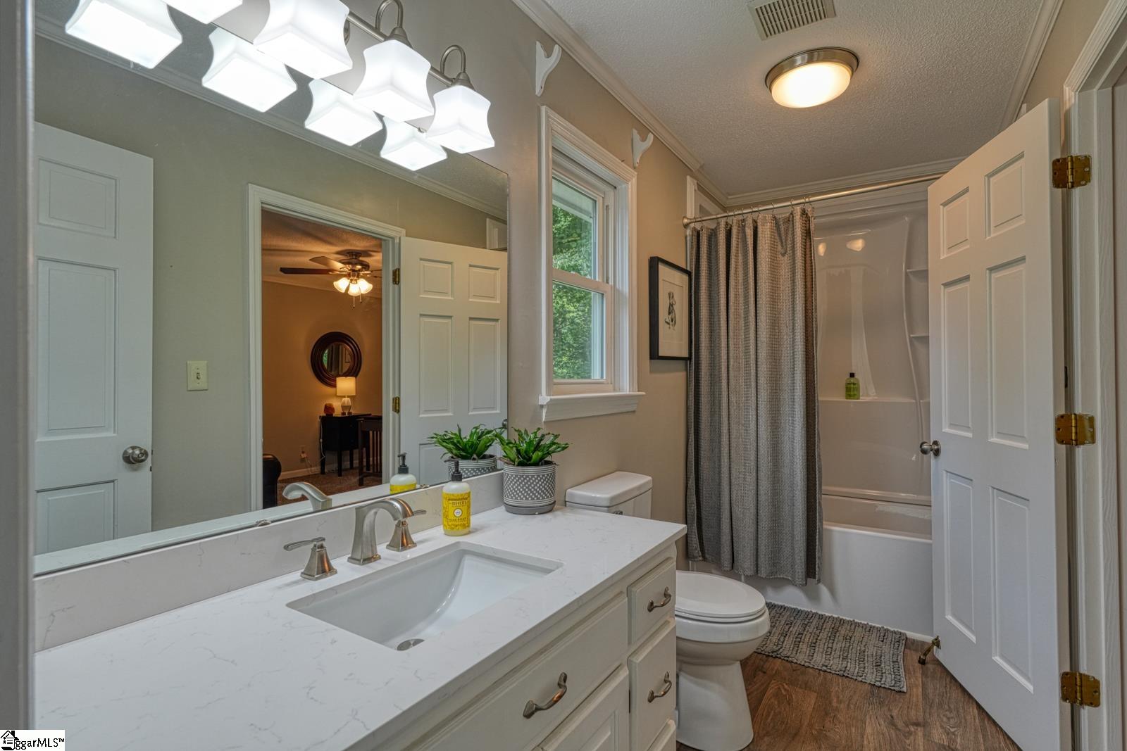 102 Hickory Hollow Drive Inman, SC 29349