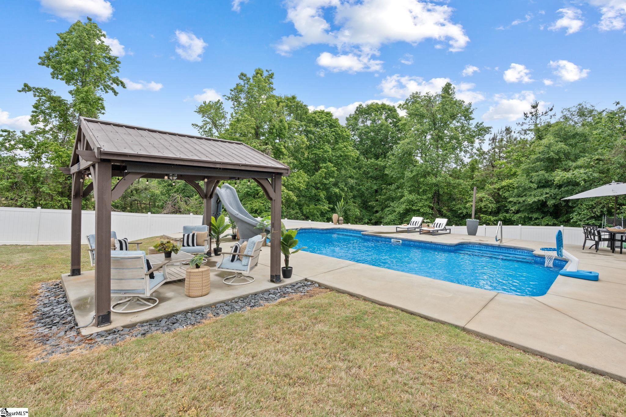 1050 Old Dacusville Road Easley, SC 29640