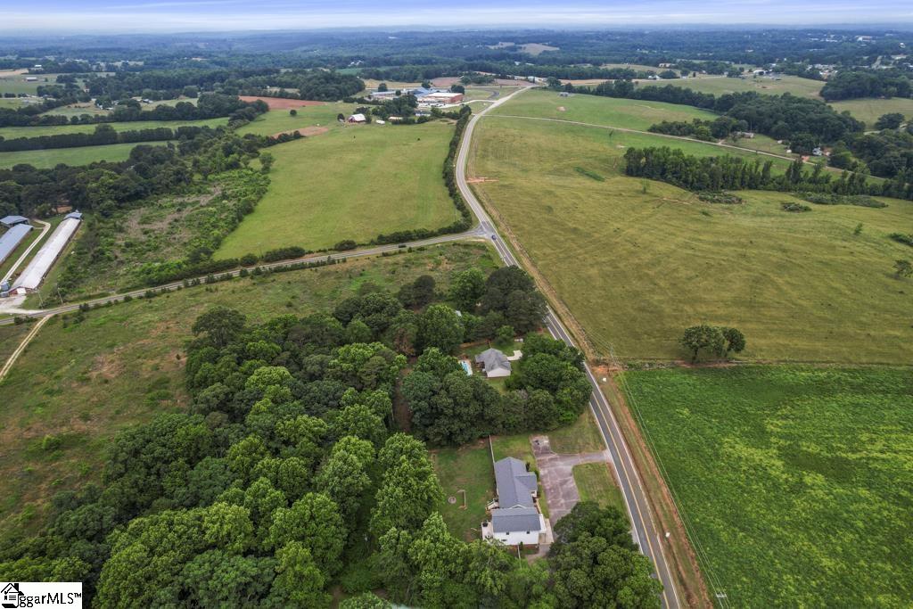 420 Earles Grove Road Westminster, SC 29693