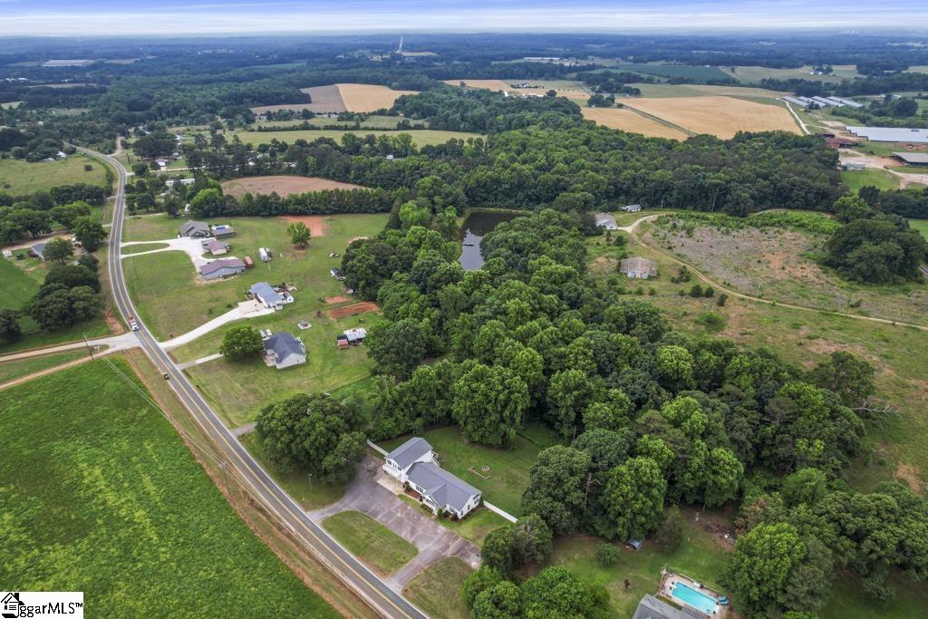 420 Earles Grove Road Westminster, SC 29693