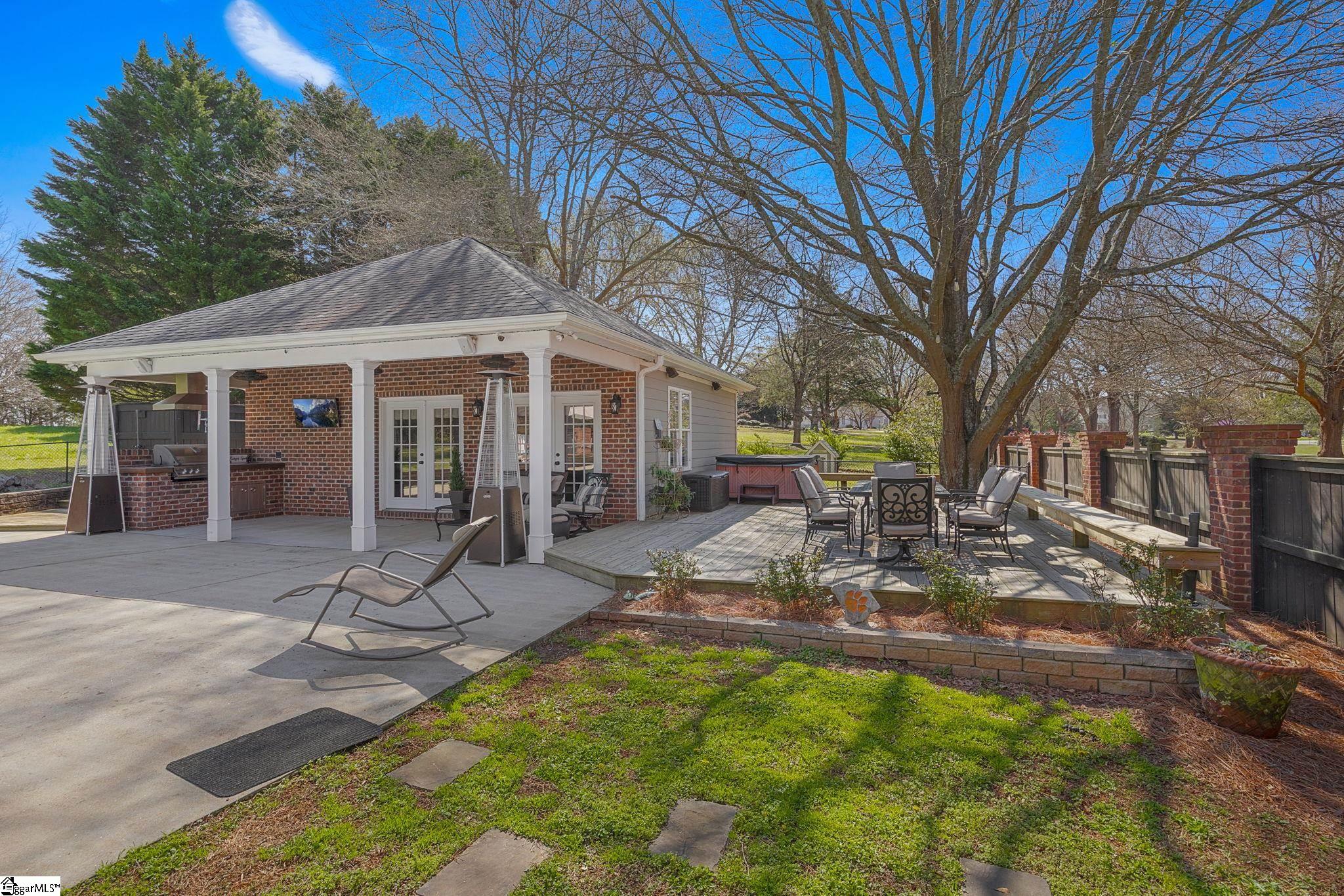 233 Bowen Drive Anderson, SC 29621