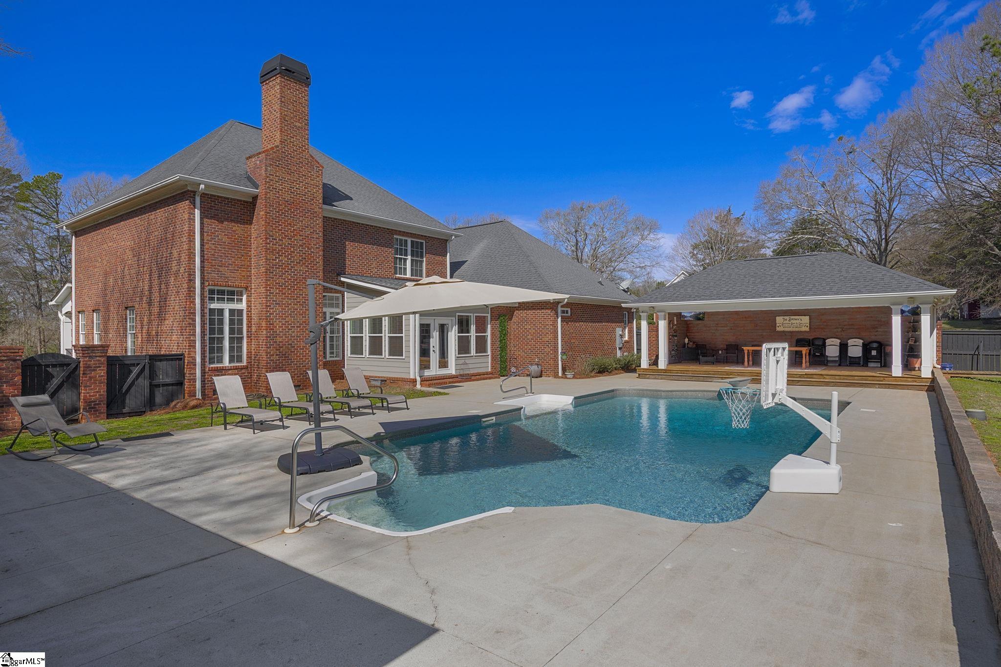 233 Bowen Drive Anderson, SC 29621