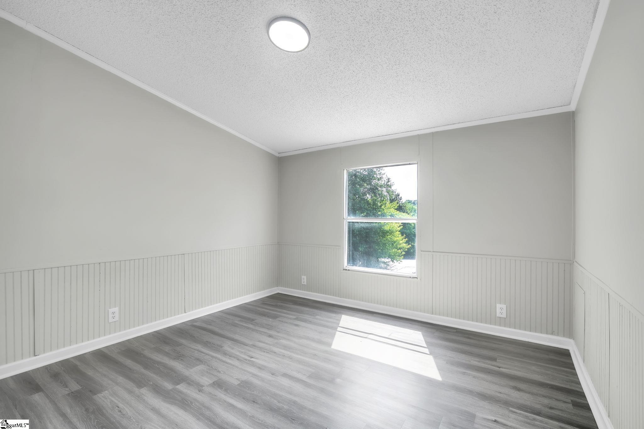 100 Riverbreeze Road Greenville, SC 29611