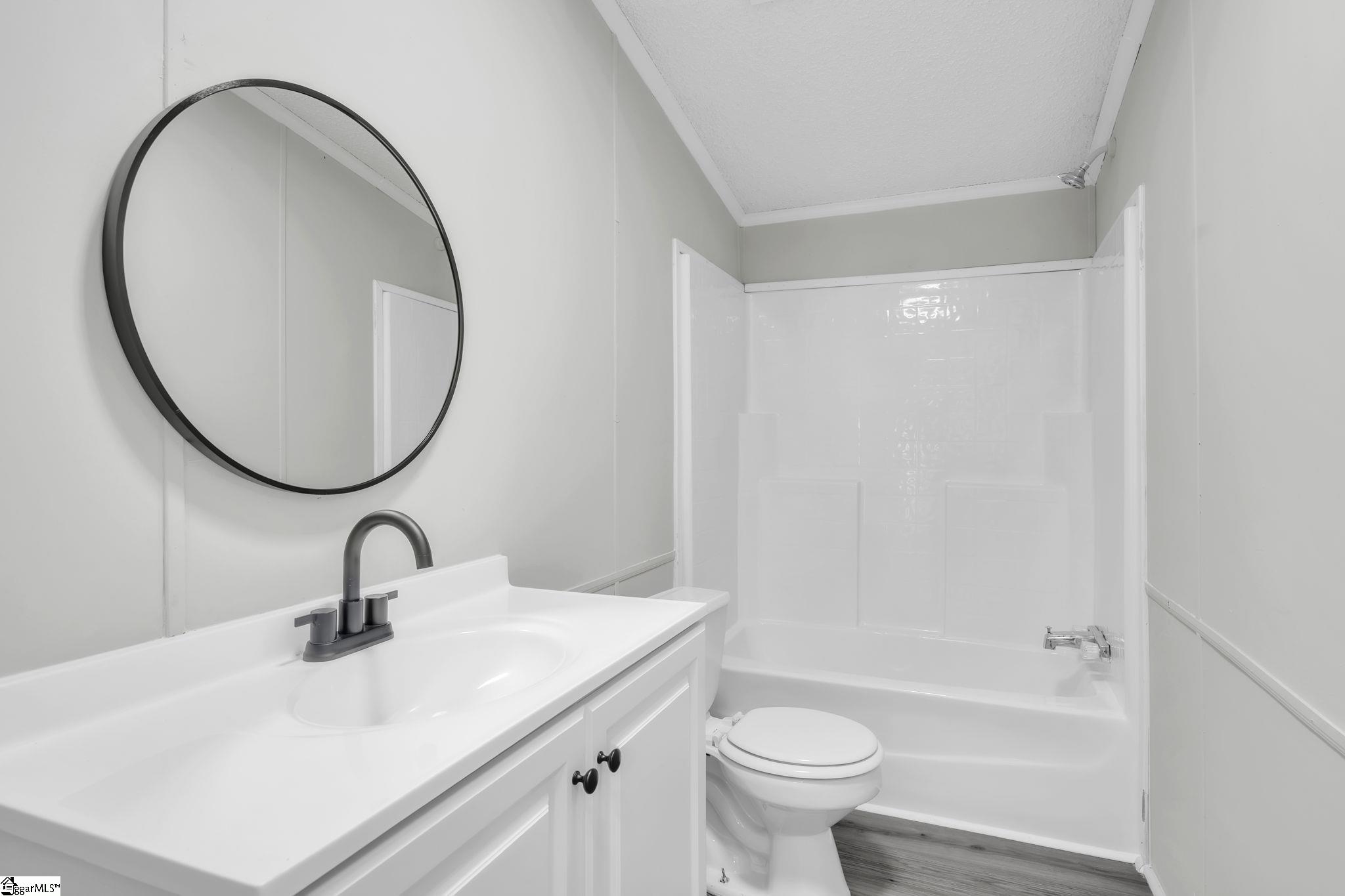 100 Riverbreeze Road Greenville, SC 29611