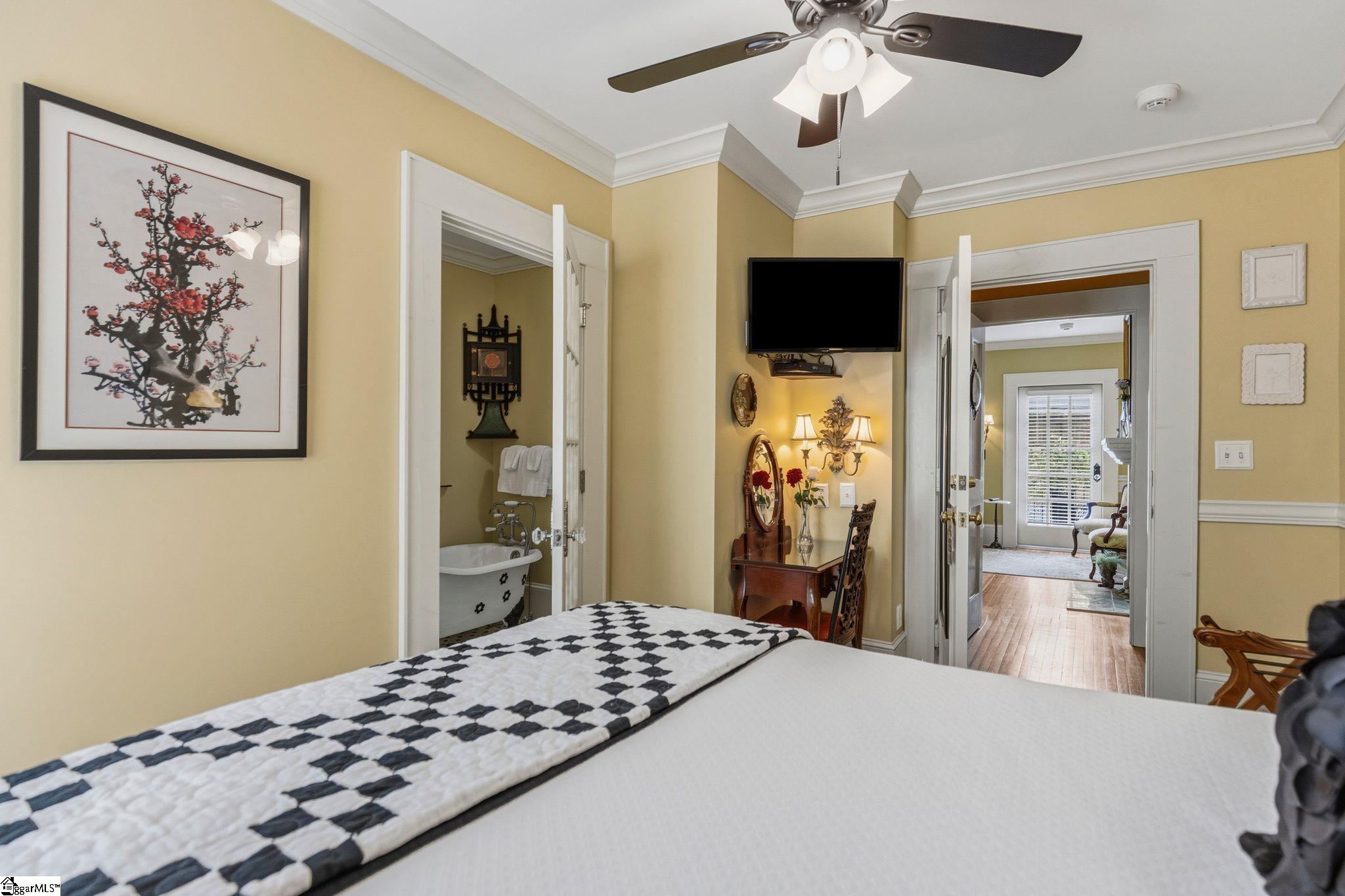 302 Pettigru Street Greenville, SC 29601