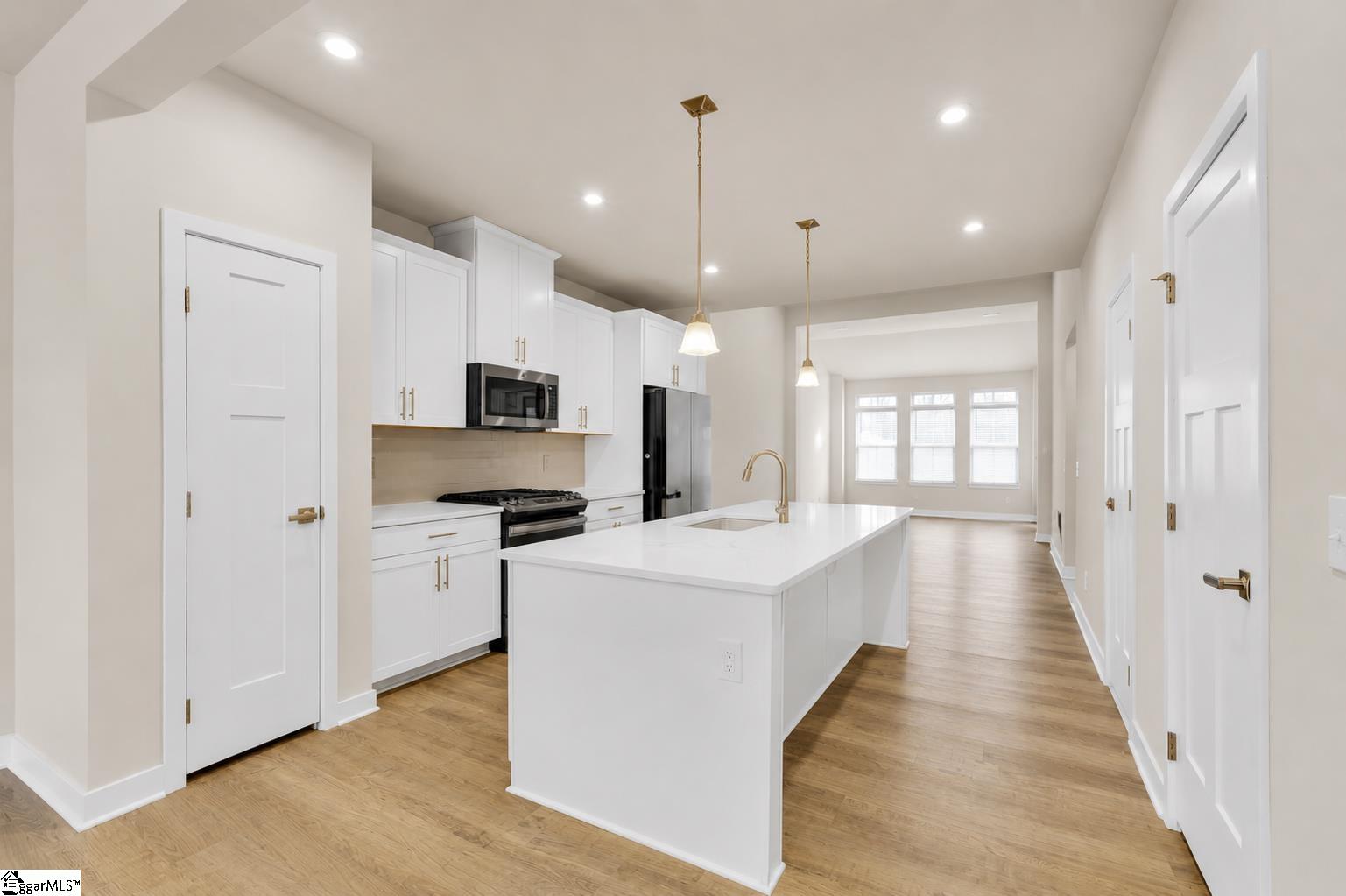 31 Moss Hollow Way, Simpsonville SC 29680