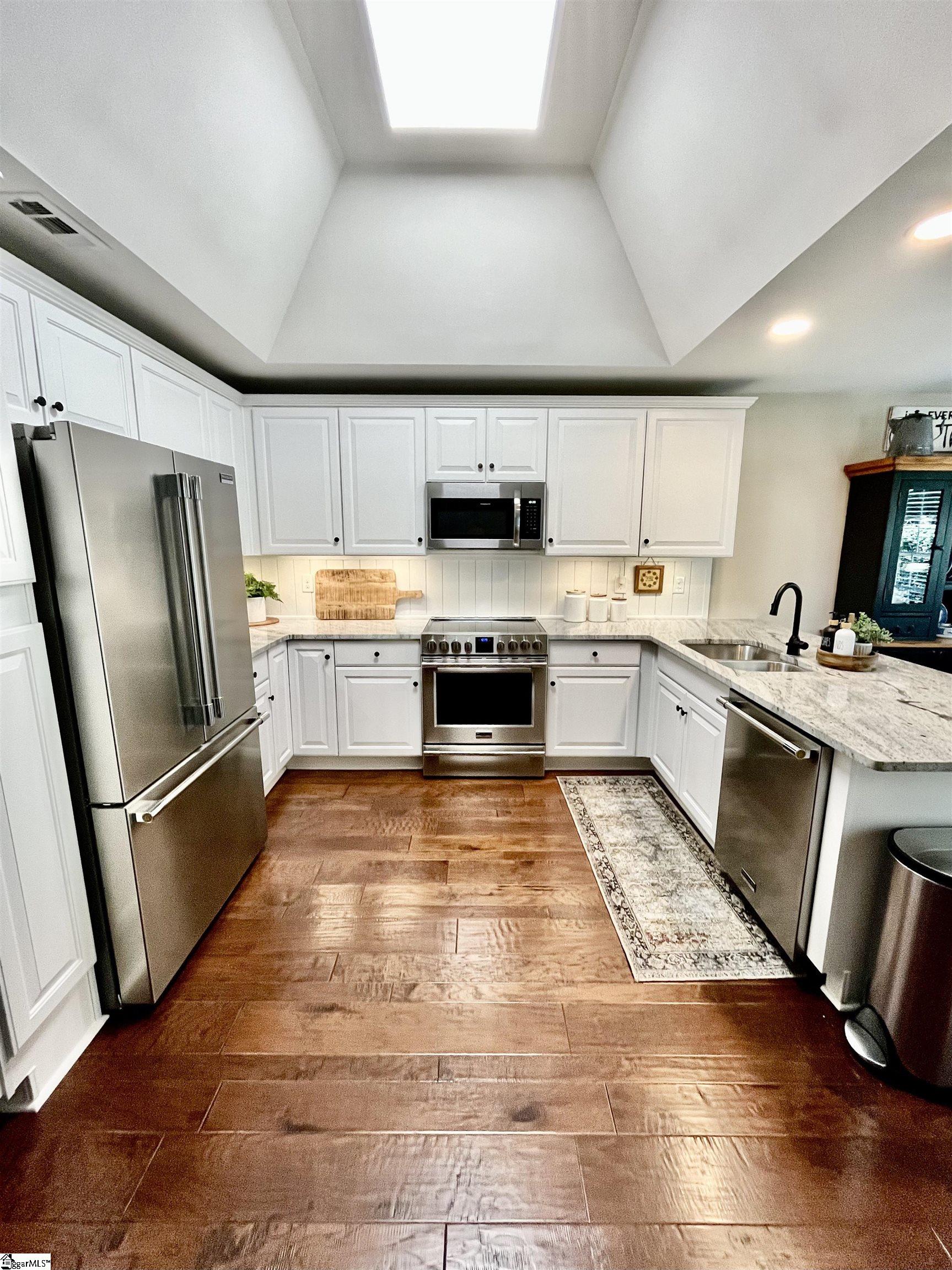 136 Pelham Springs Place Greenville, SC 29615