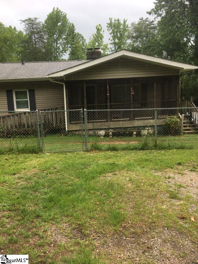 520 Chestnut Ridge Road Marietta, SC 29661