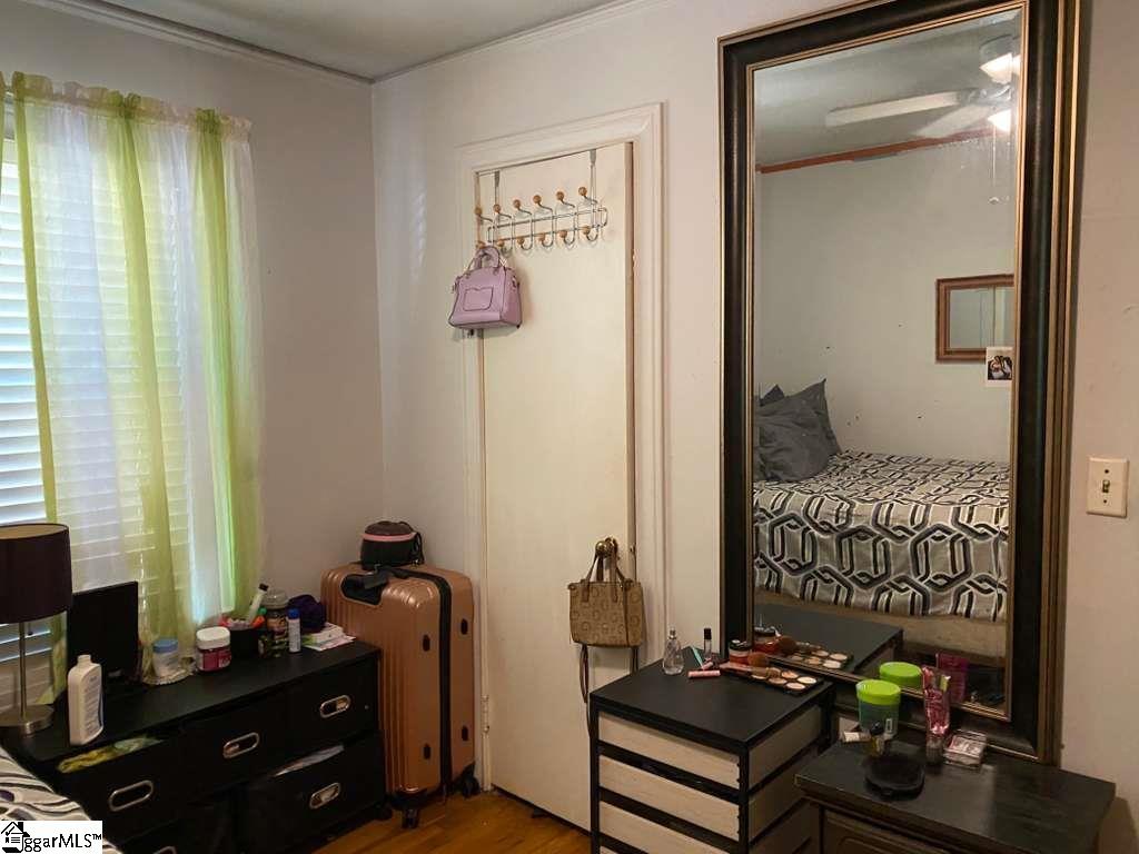 14 Pasadena Avenue Greenville, SC 29605-2304