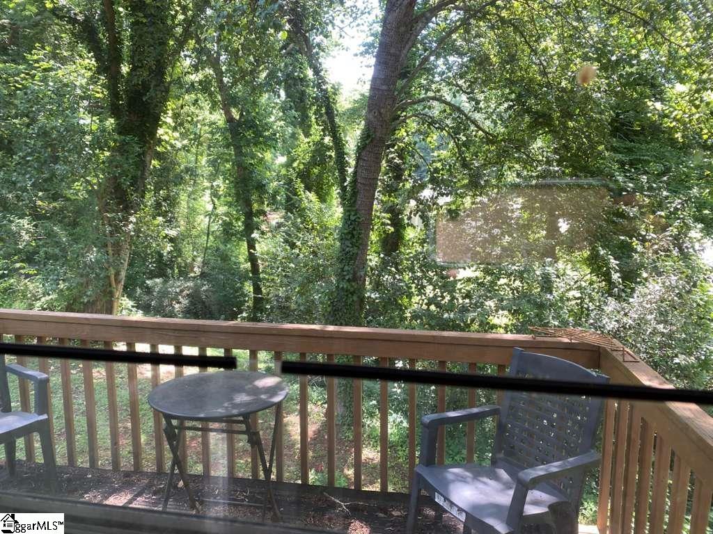 14 Pasadena Avenue Greenville, SC 29605-2304